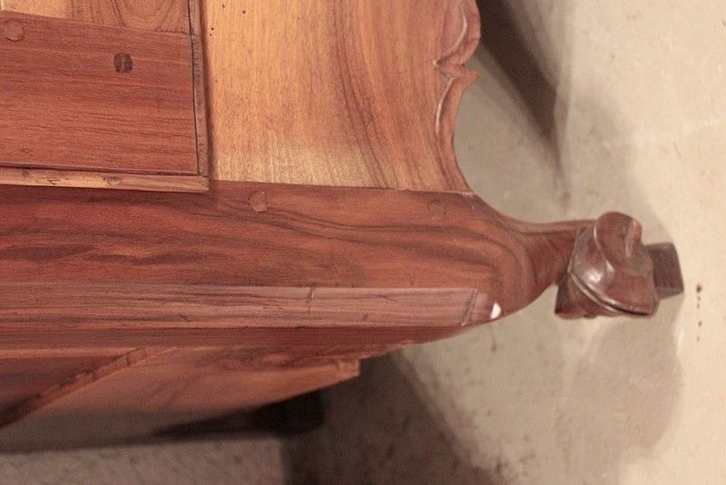 photo for sale Louis XV Bonnet In Walnut Nineteenth