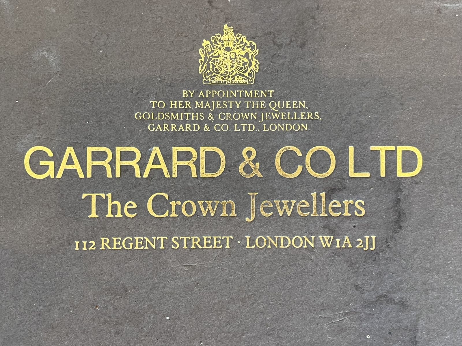 Silver Plated Tea And Coffee Pots By Garrard & Co, Crown Jewellers, Regent Street, London photo for sale