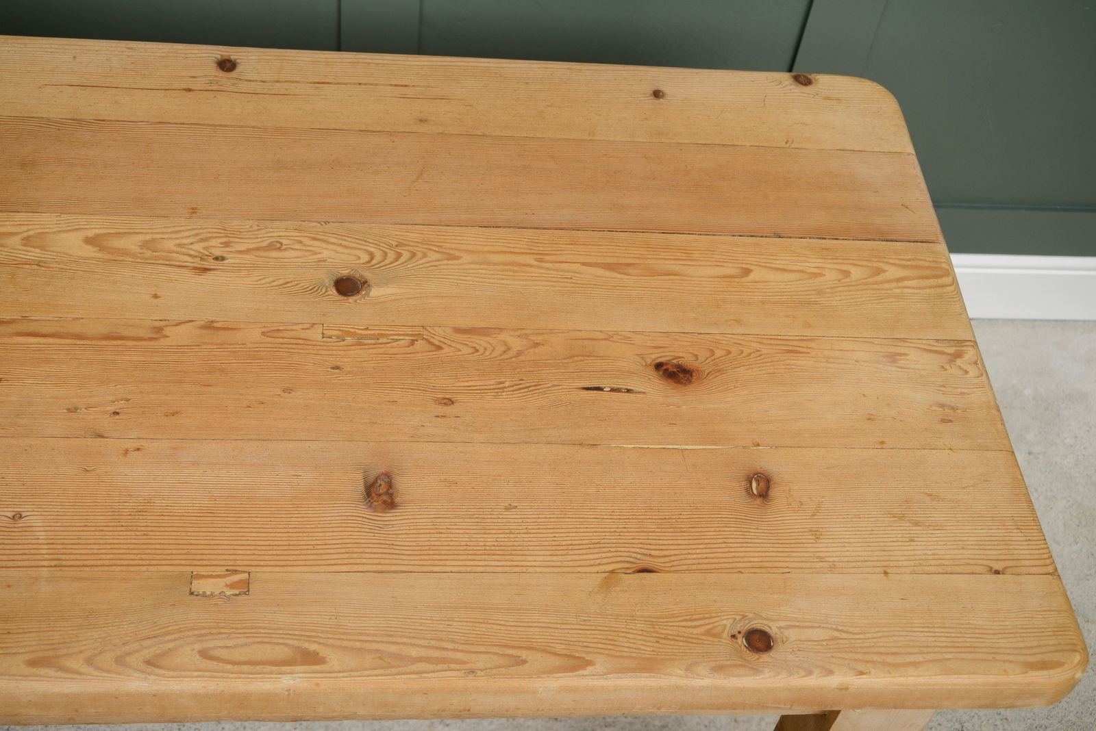 photo vinterior Plank Top Pine Dining Table   Reclaimed Wood   167 Cm