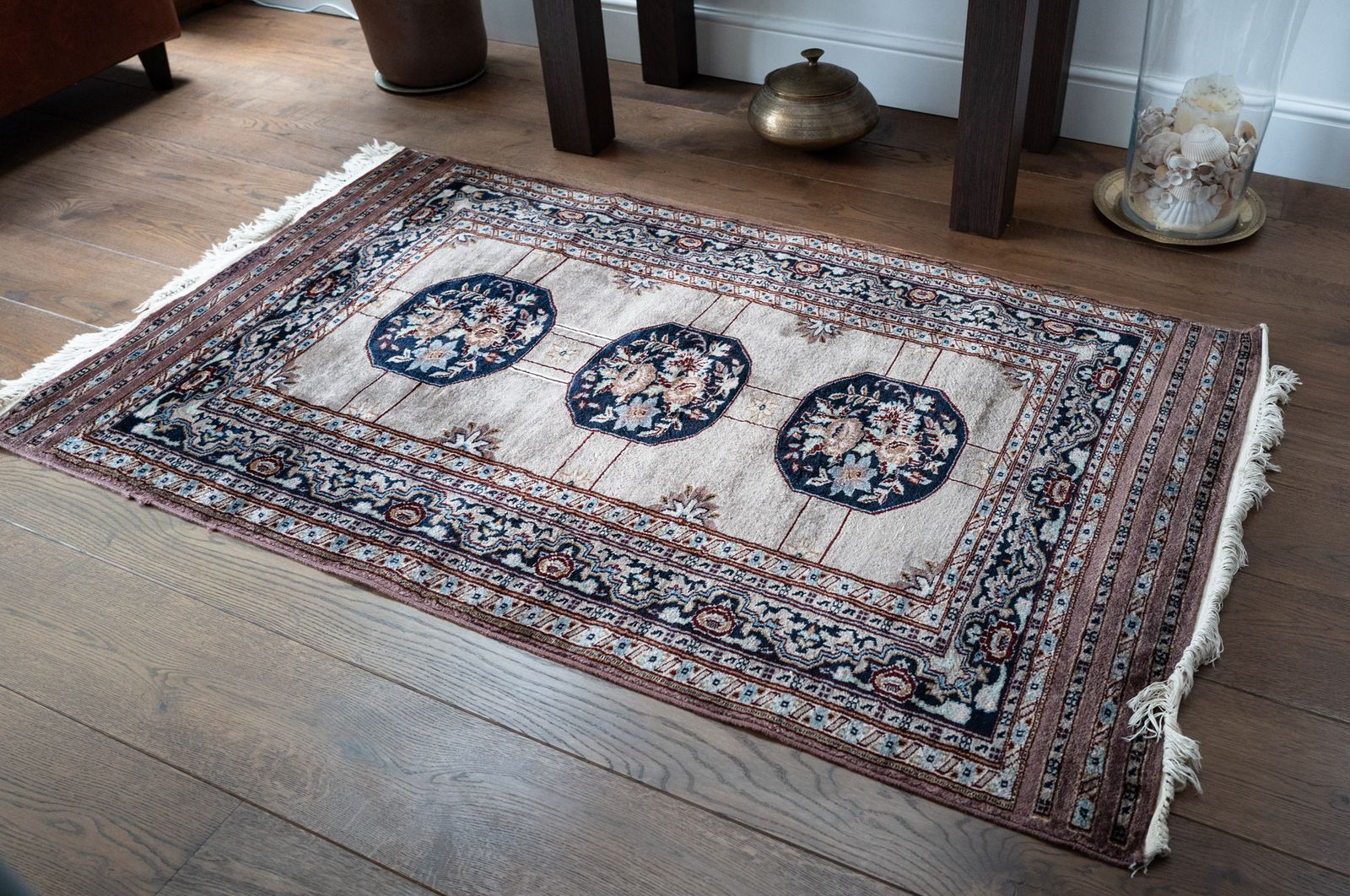 Fine Hand Knotted Ivory Wool Rug Triple Floral Medallion, 240 Kpsi photo 650.0