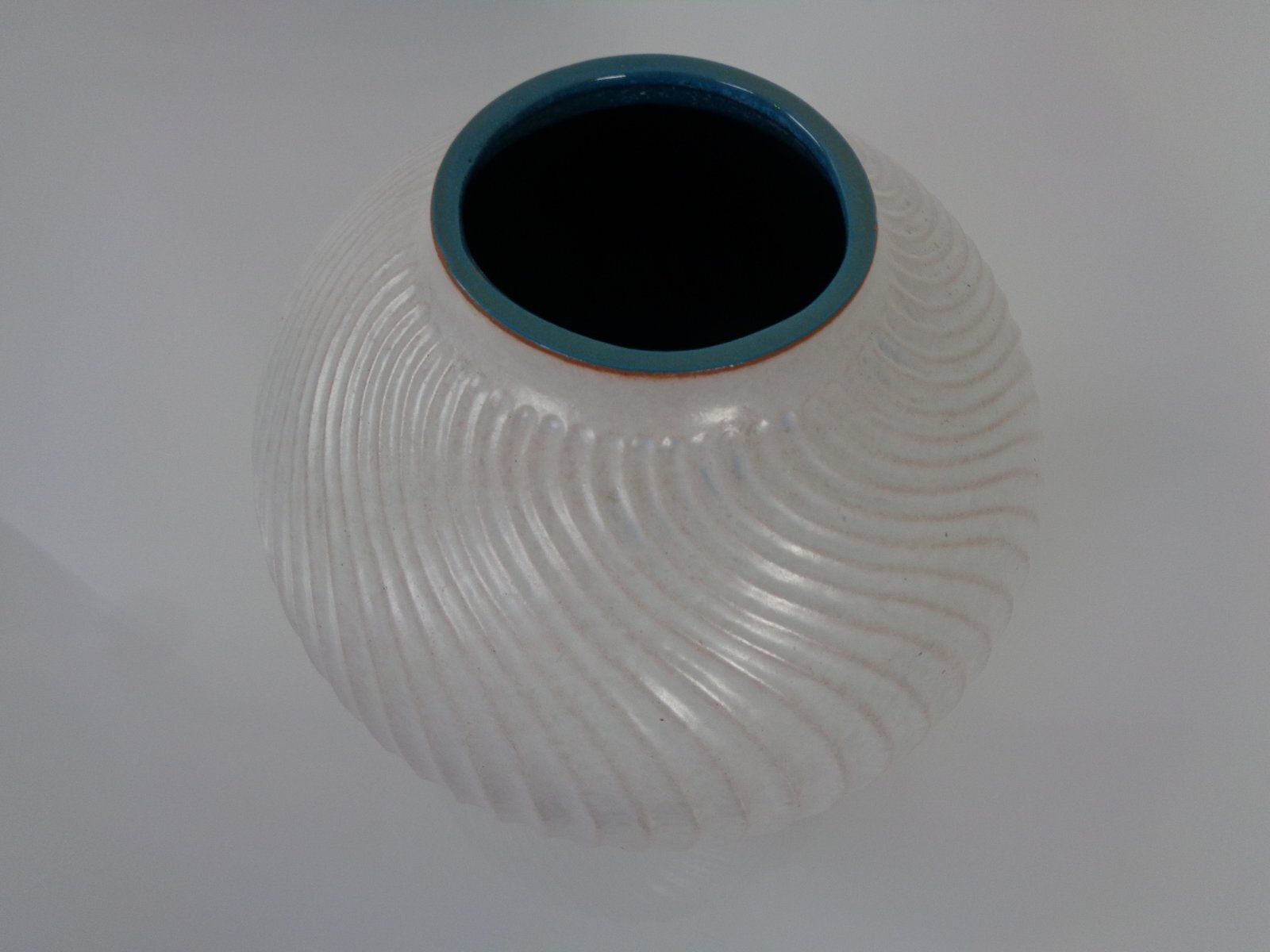 Large 18 25 Wave Ceramic Vase From Carstens Tönnieshof, Germany, 1960s photo Home Decor