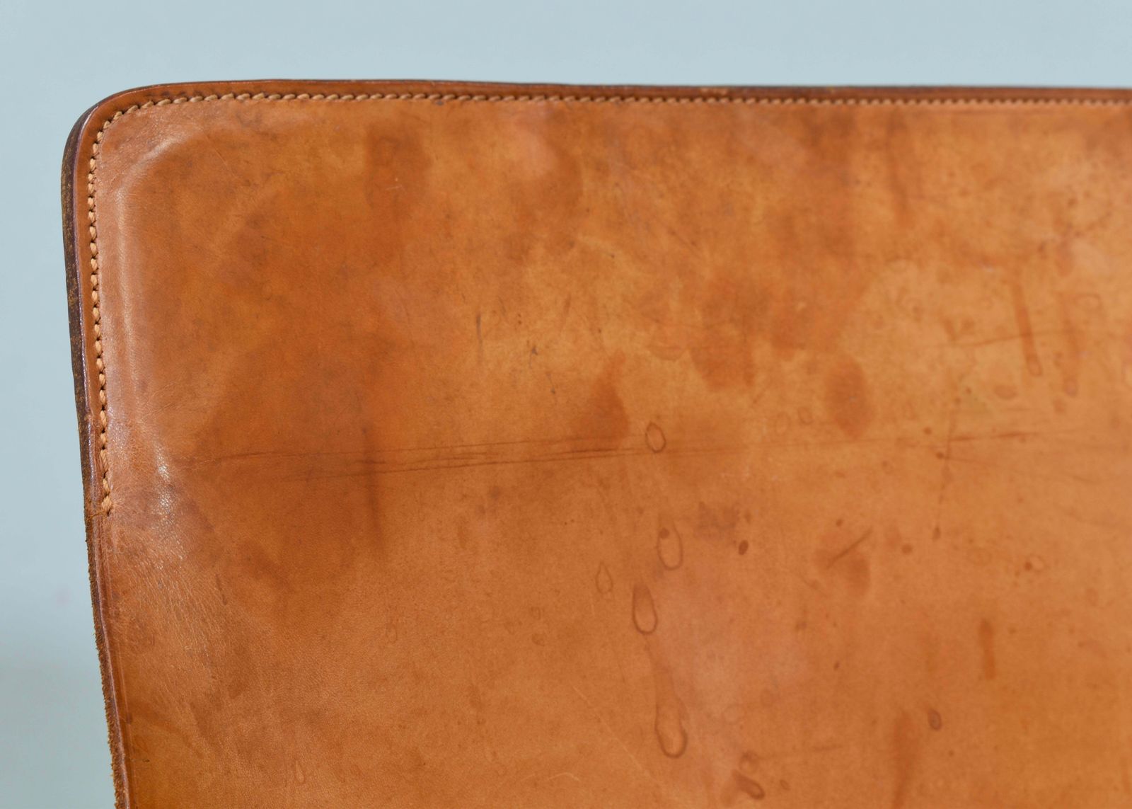 photo vinterior Set Of 4 Mangiarotti For Skipper ‘Tre 3’ Dining Chairs In Cognac Leather   1978