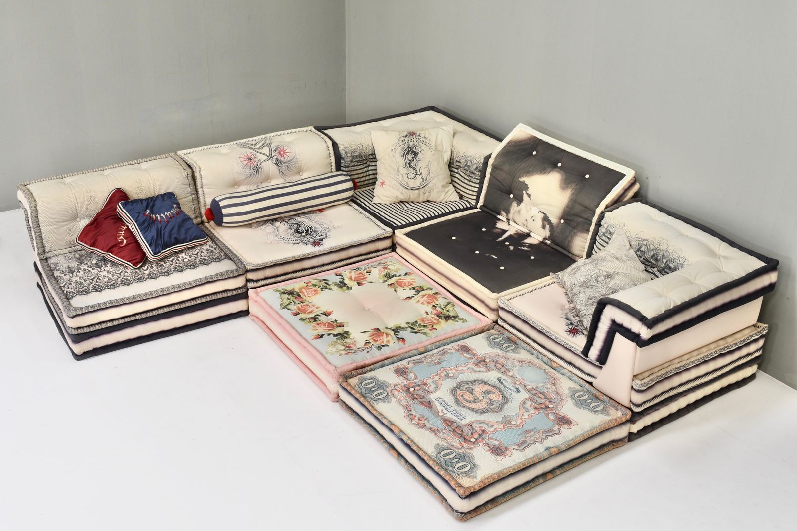 Exclusive Jean Paul Gaultier Edition Mah Jong Sofa By Roche Bobois   France photo vinterior