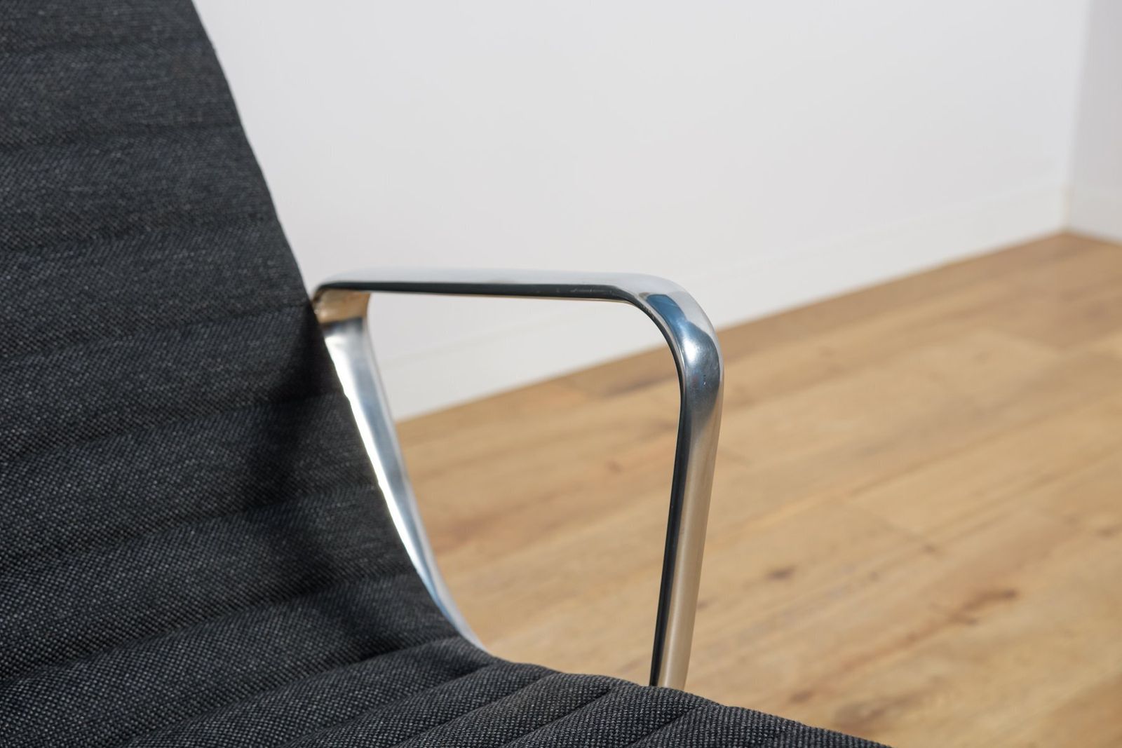 photo buy Ea124 Lounge Chair By Charles & Ray Eames For Herman Miller, United States, 1980s