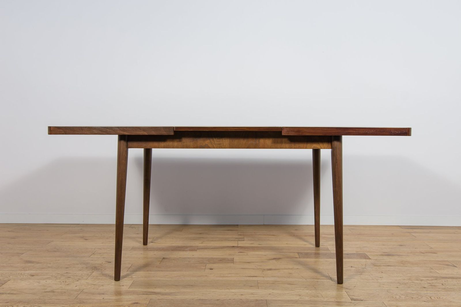 photo furniture Mid Century Walnut Dining Table By Bohumil Landsman For Jitona, Former Czechoslovakia, 1960s