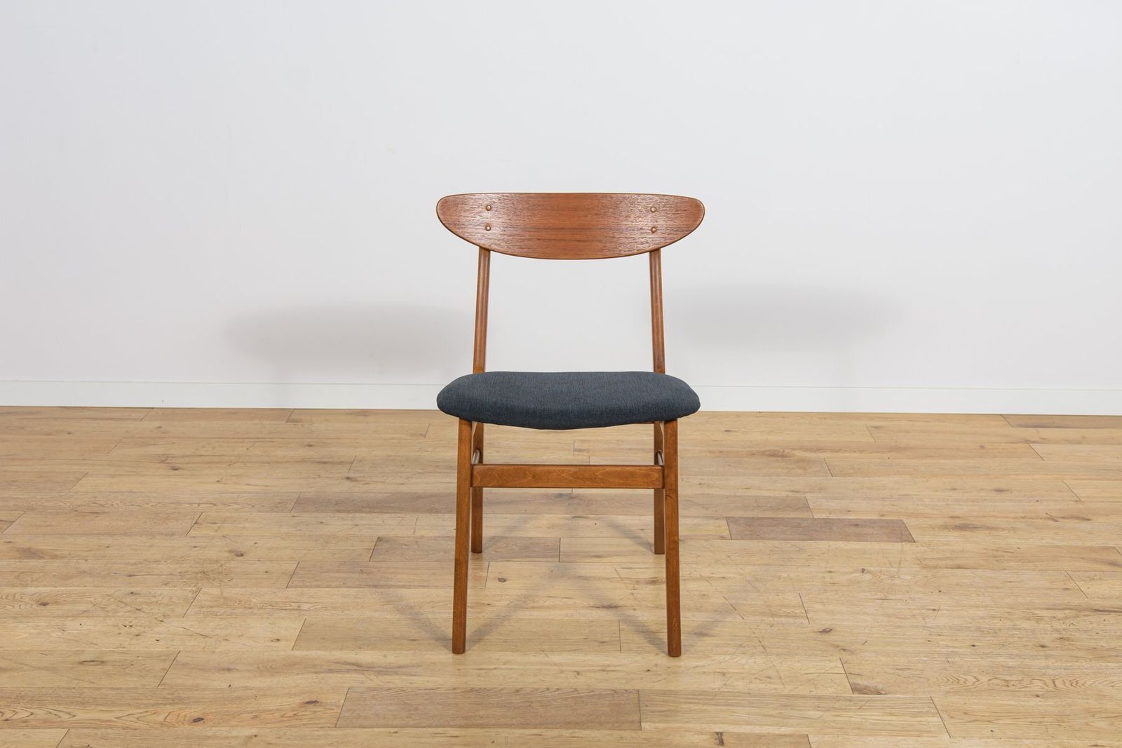 Mid Century Model 210 Dining Chairs From Farstrup Møbler, 1960s, Set Of 6 photo buy