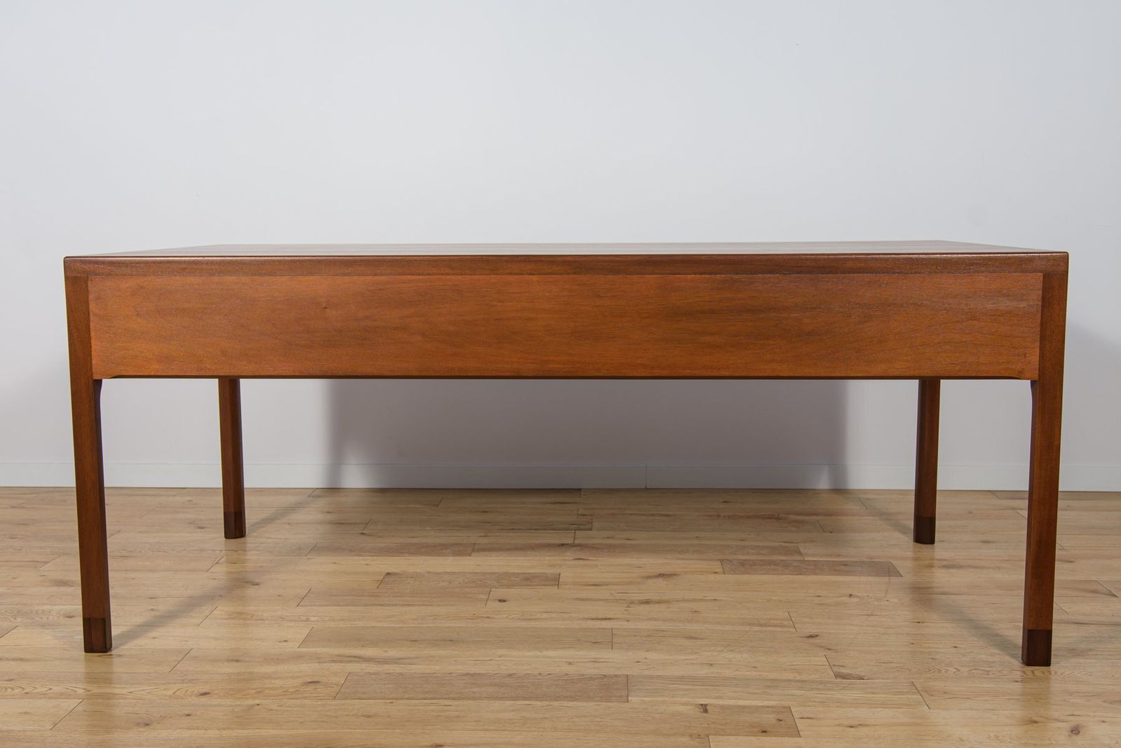 Mid Century Teak Desk By Ejner Larsen & Aksel Bender Madsen For Willy Beck, Denmark, 1950s photo 4939.0