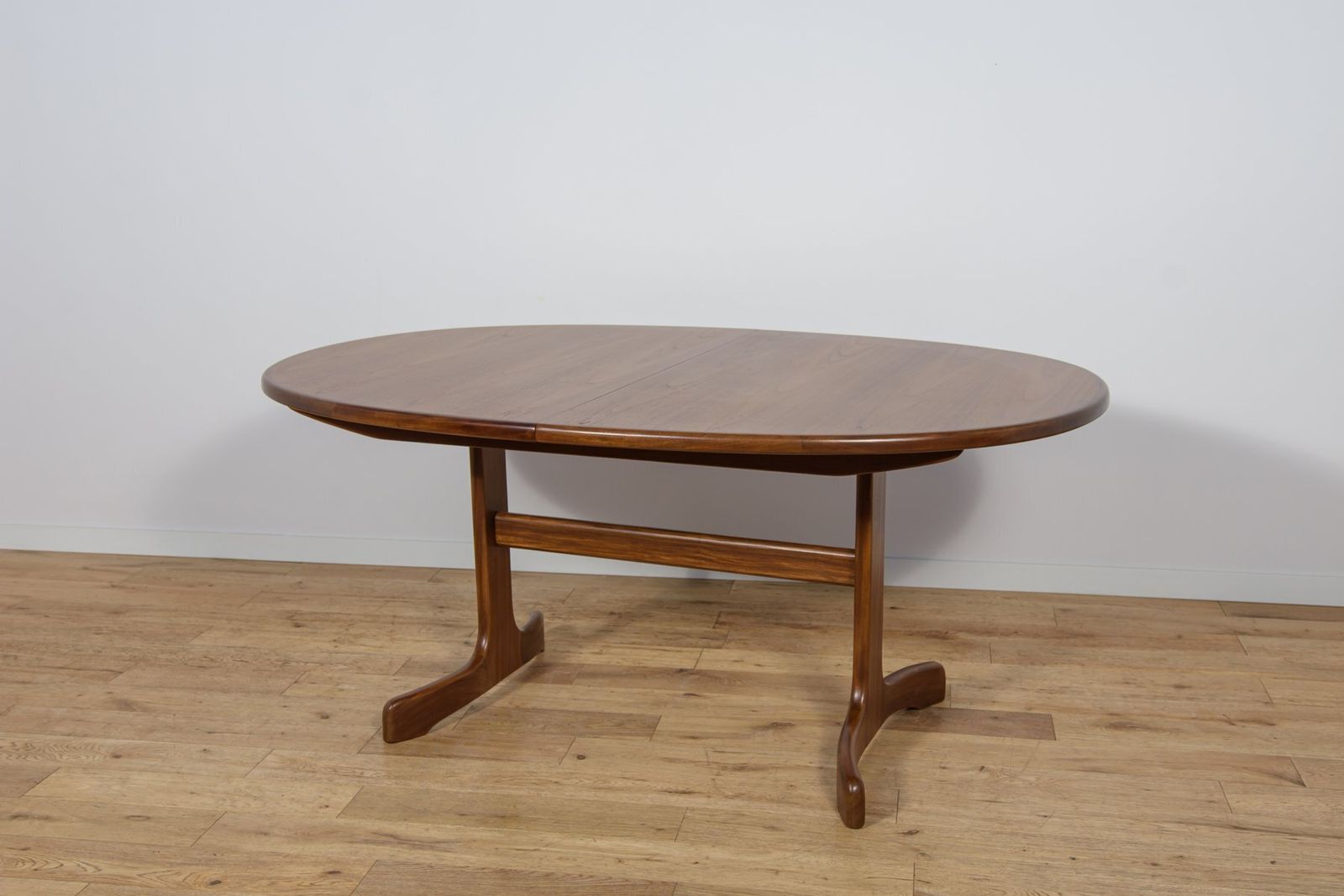 Mid Century Oval Dining Table In Teak From G Plan, United Kingdom, 1960s