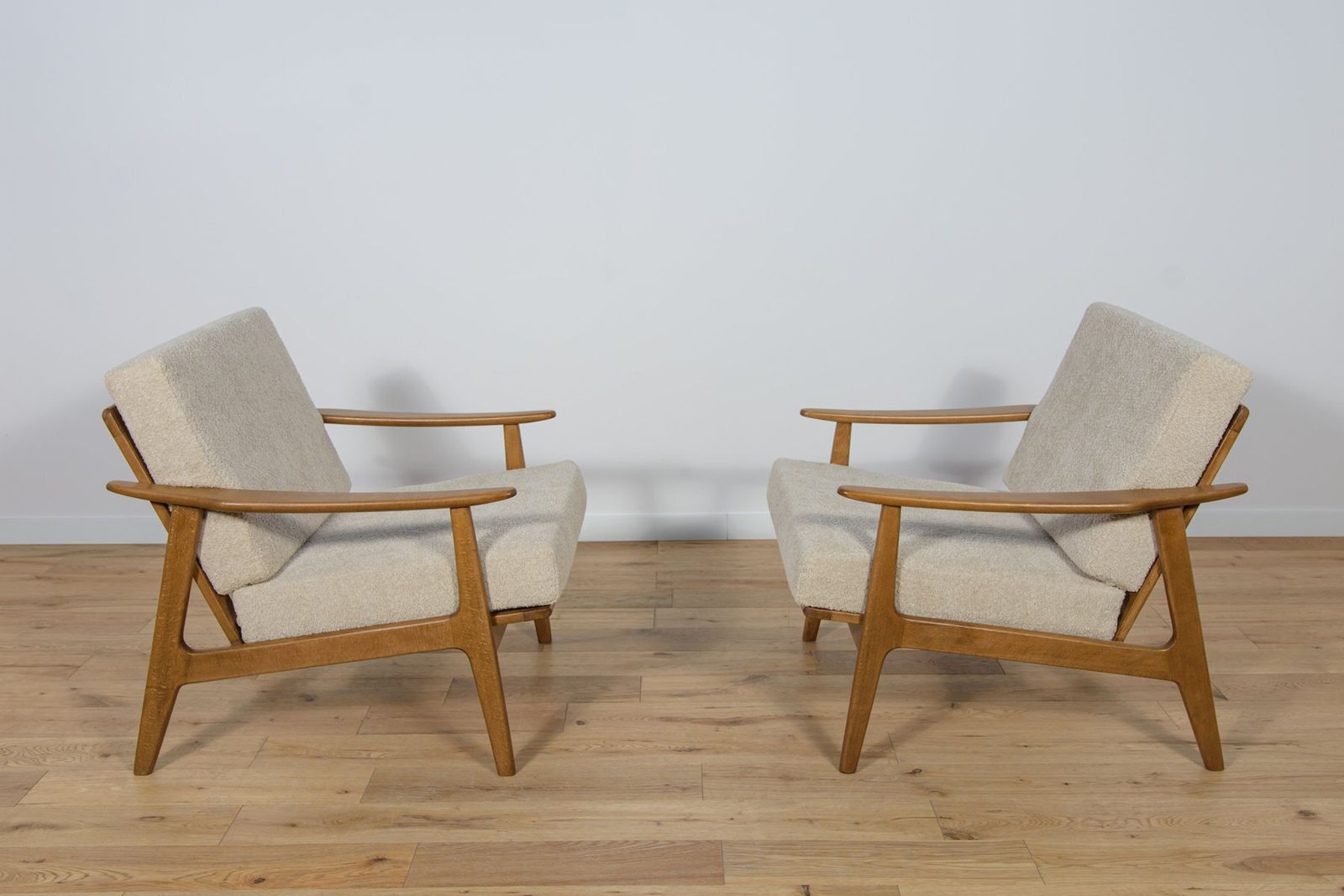 Mid Century Modern Polish Model 5825 Chairs, 1960s, Set Of 2 photo for sale