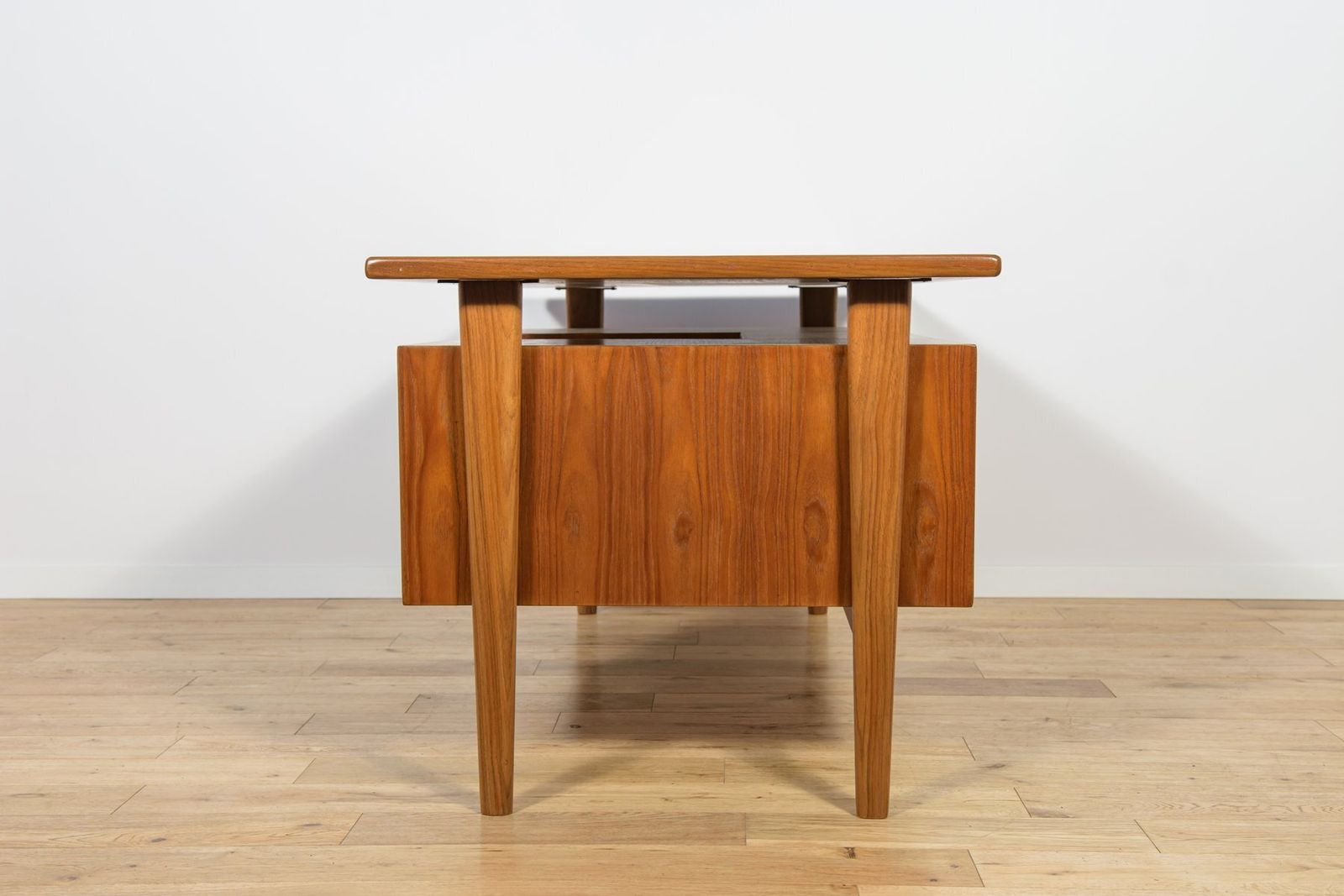 Mid Century Modern Freestanding Teak Desk By Kai Kristiansen For Feldballes Møbelfabrik, 1960s photo 3578.0