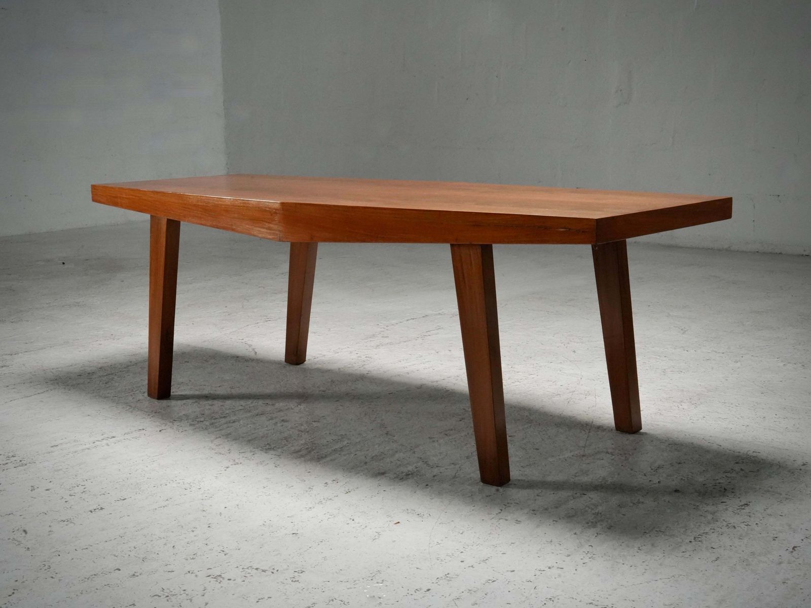 Modernistische salontafel in imbuiahout, Brazilië, ca. jaren 1950 photo buy