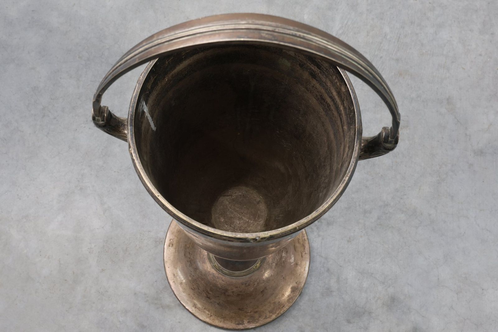 photo vinterior Art Deco Silvered Copper Champagne Bucket, France, 1910s