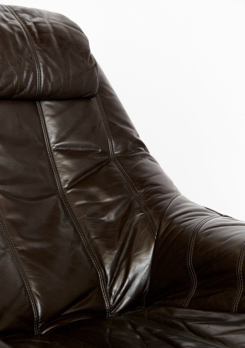 photo vinterior Set Of Bamboo And Leather Lounge Chair And Ottoman, 1970s