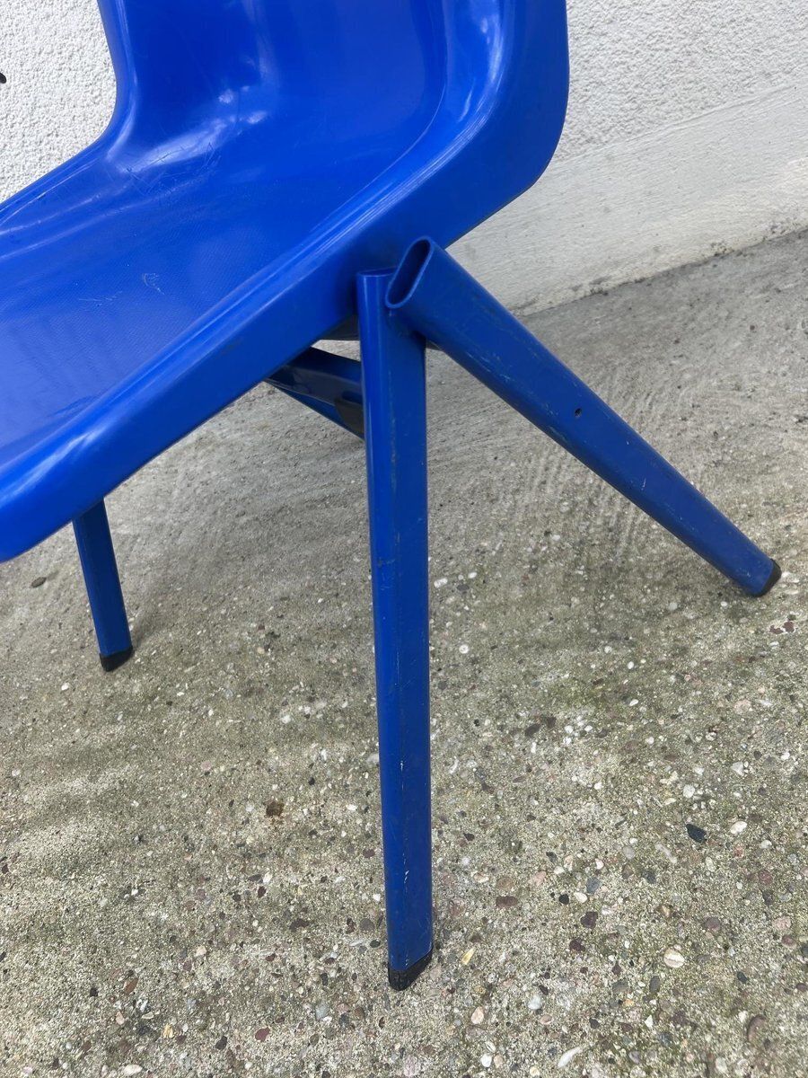 photo furniture Dorsal Chairs From Piretti, 1980s, Set Of 2
