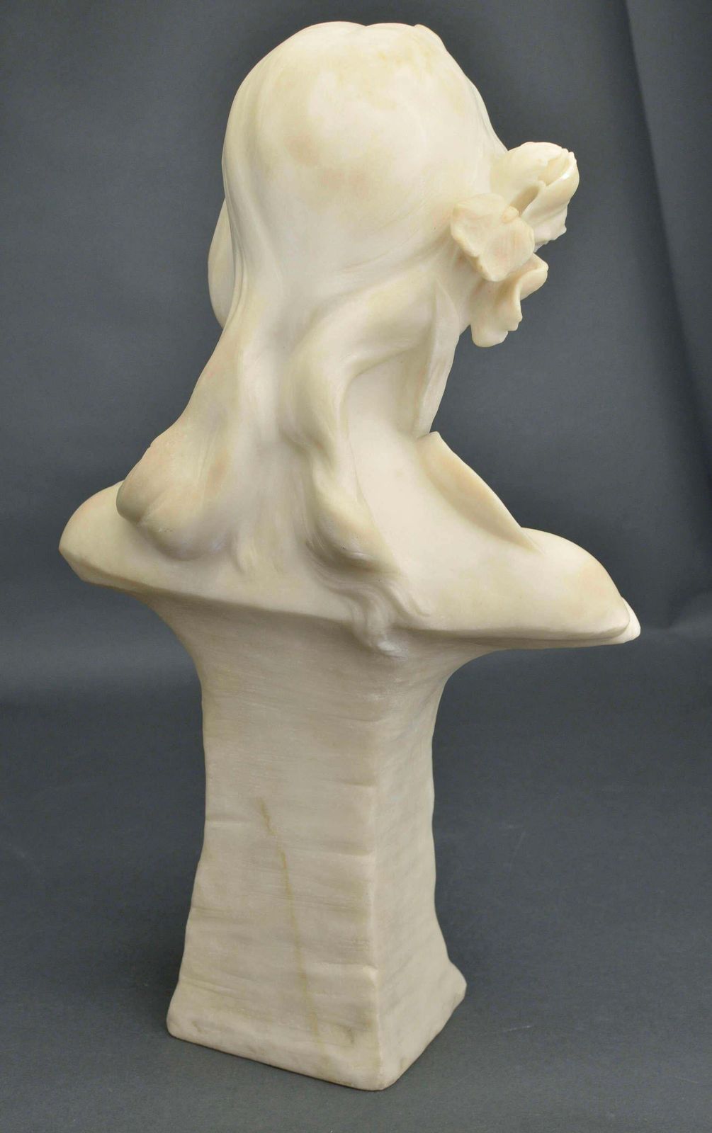 Irises In Hair. Carrara Marble Bust By Georges C. Coudray. Signed. photo vinterior