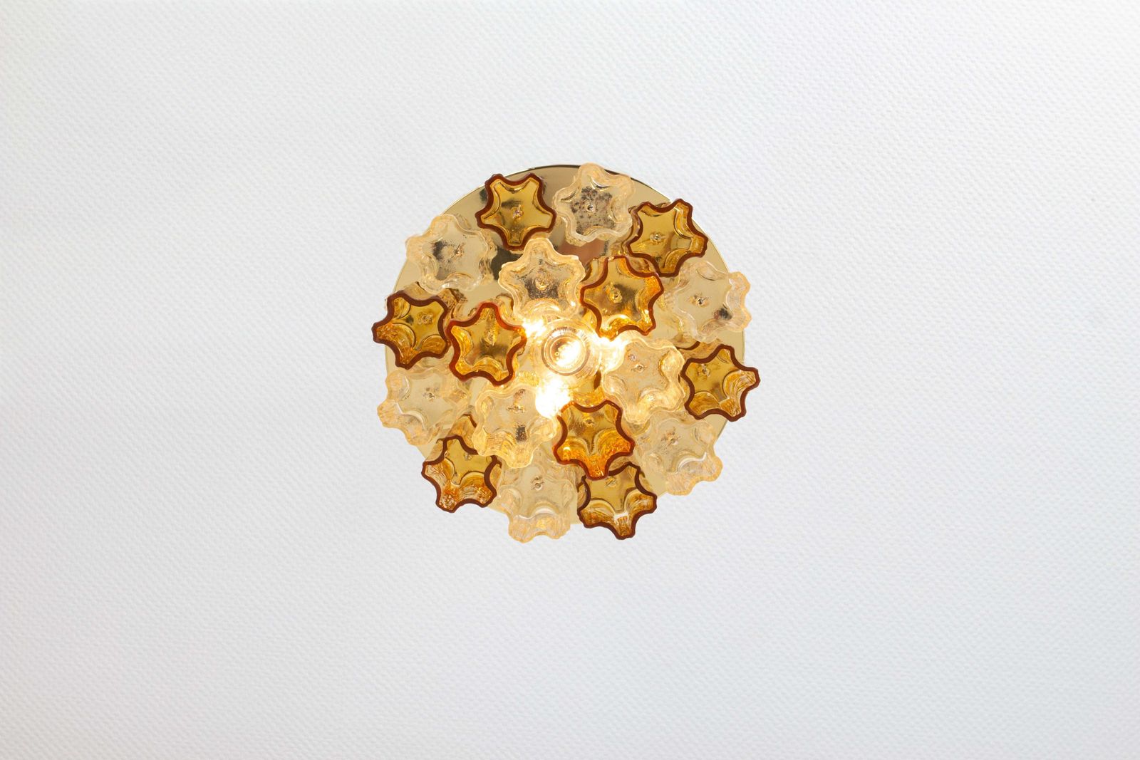 1 van 2 Petite Tronchi plafondlamp van Muranoglas – Kalmar, Oostenrijk, jaren 1960 photo Verlichting