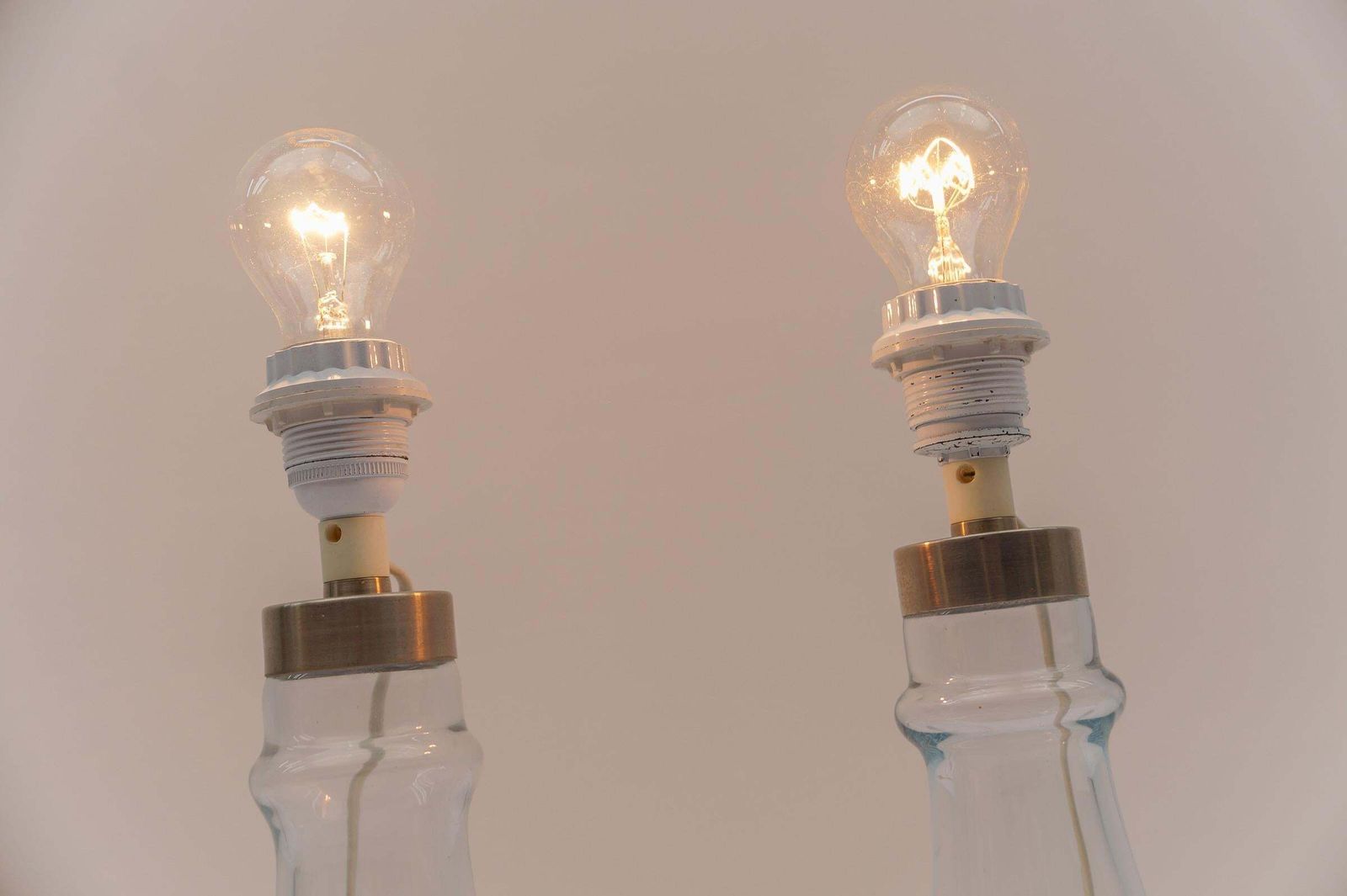 Pair Danish Table Lamps In Clear Glass By Michael Bang For Holmegaard, 1960s photo vinterior