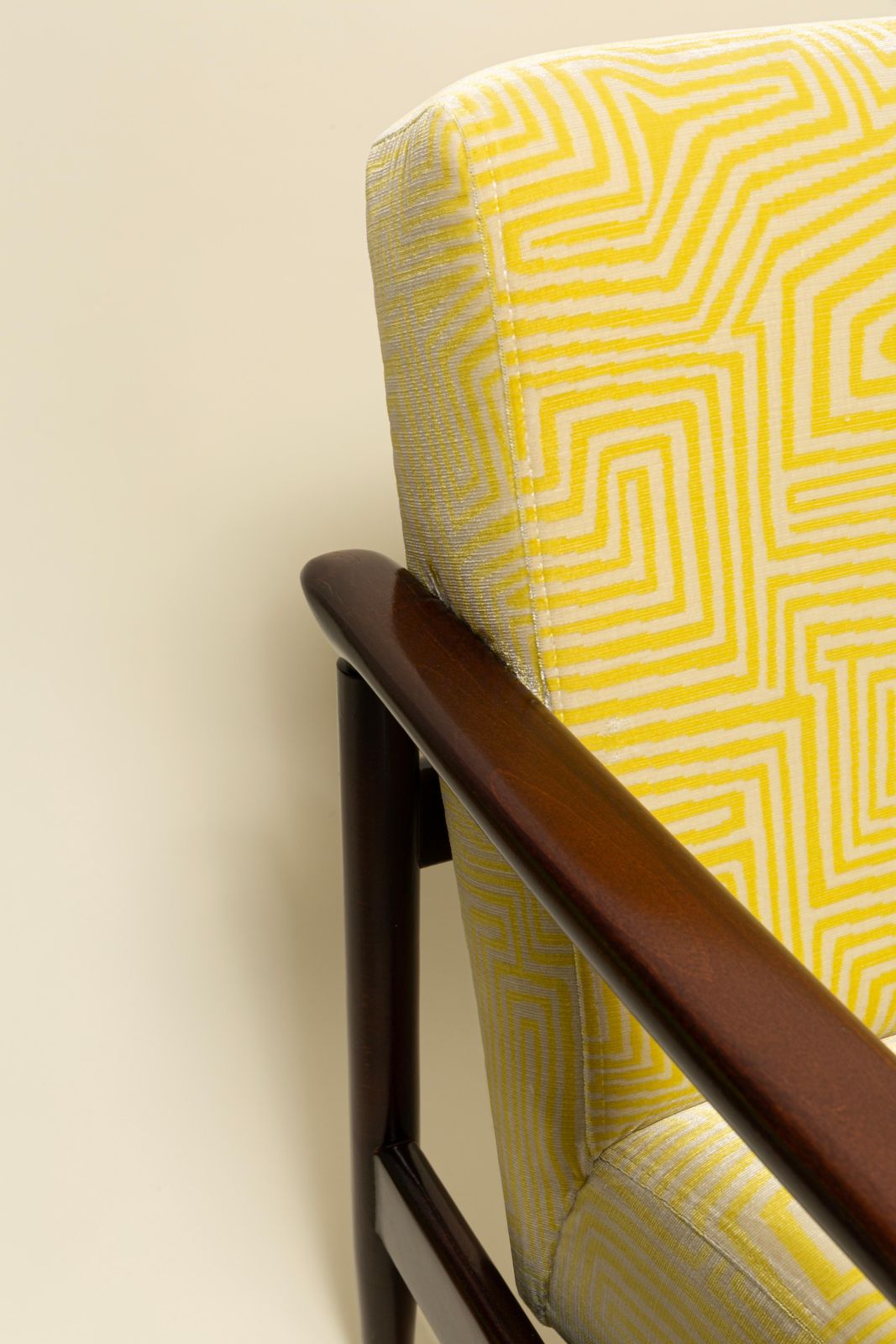 Two Midcentury Gfm142 Armchairs, Jamujungle Velvet, Dedar, E. Homa, Europe, 1960 photo buy