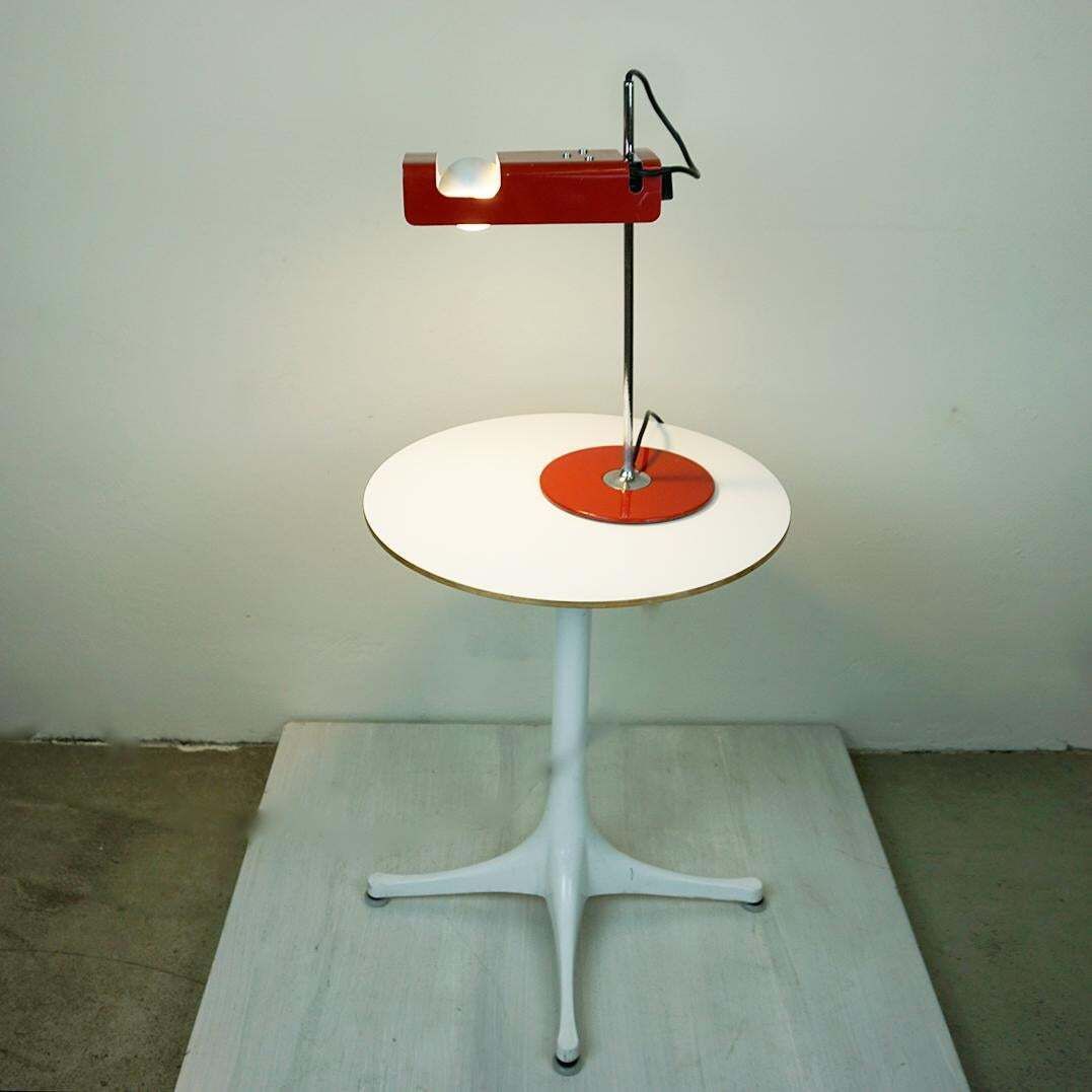 889.0 White George Nelson Pedestal Coffee Side Table For Herman Miller, USA, 1960s photo