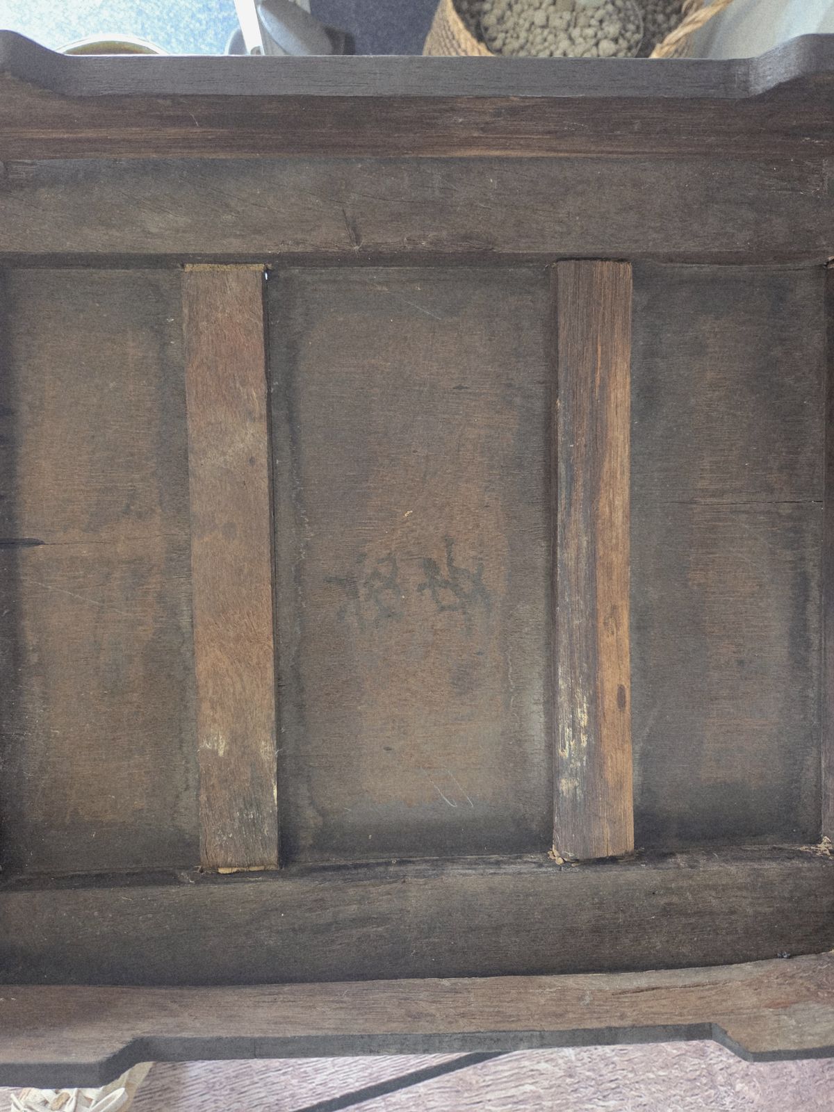 photo furniture Pair Of Late 19th Century Chinese Qing Dynasty Yoke Ebony(wumu) Chairs
