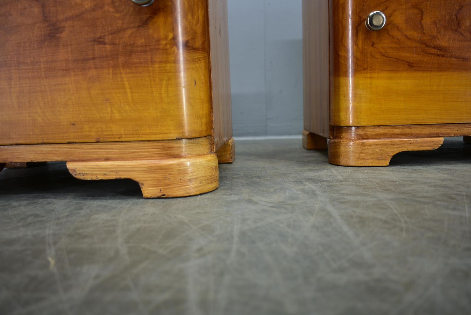 Paire de tables de chevet Art déco, Tchécoslovaquie, 1937 photo furniture