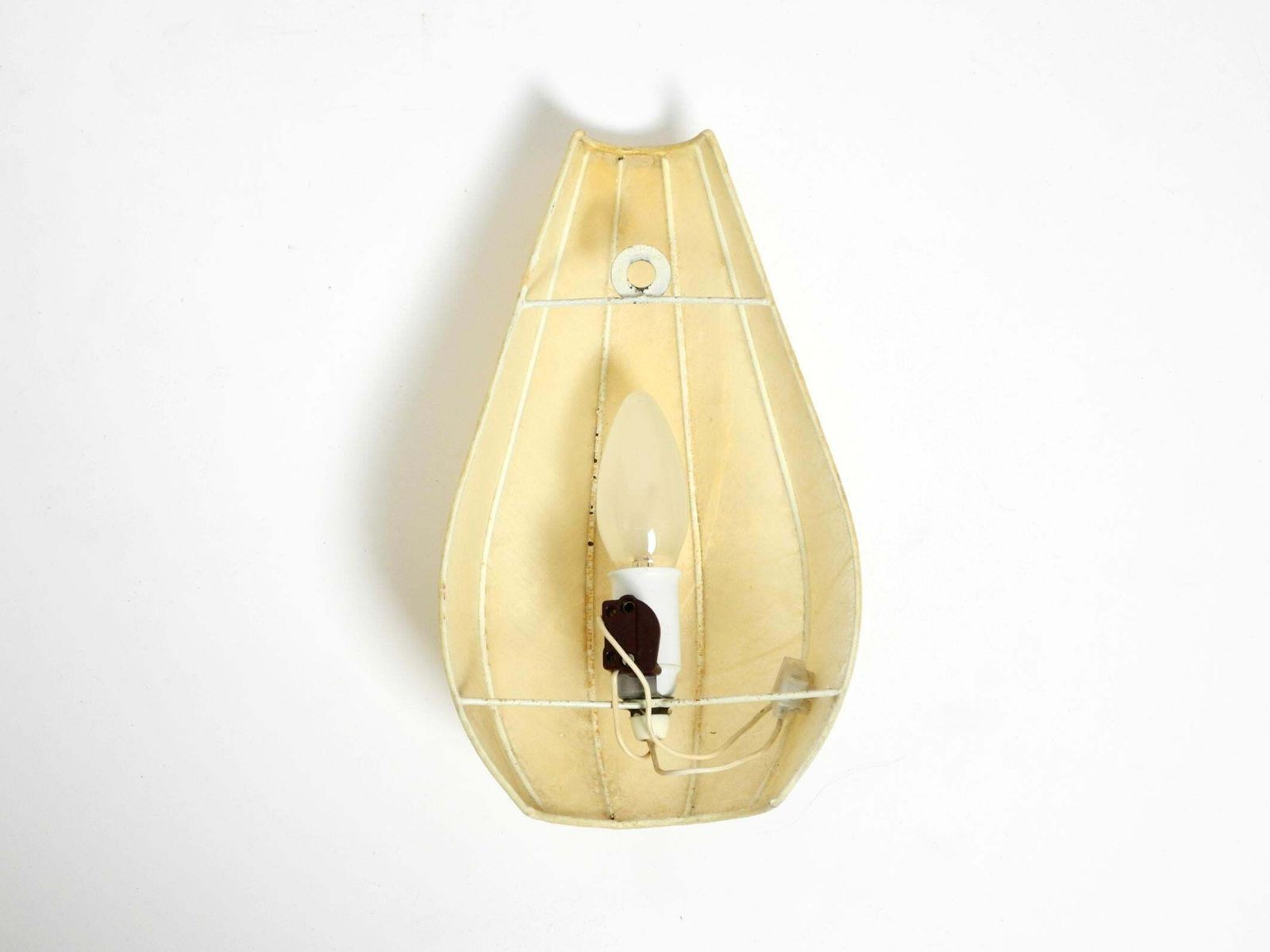 Beautiful 1960s Cocoon Wall Lamp With Pull Switch photo vinterior