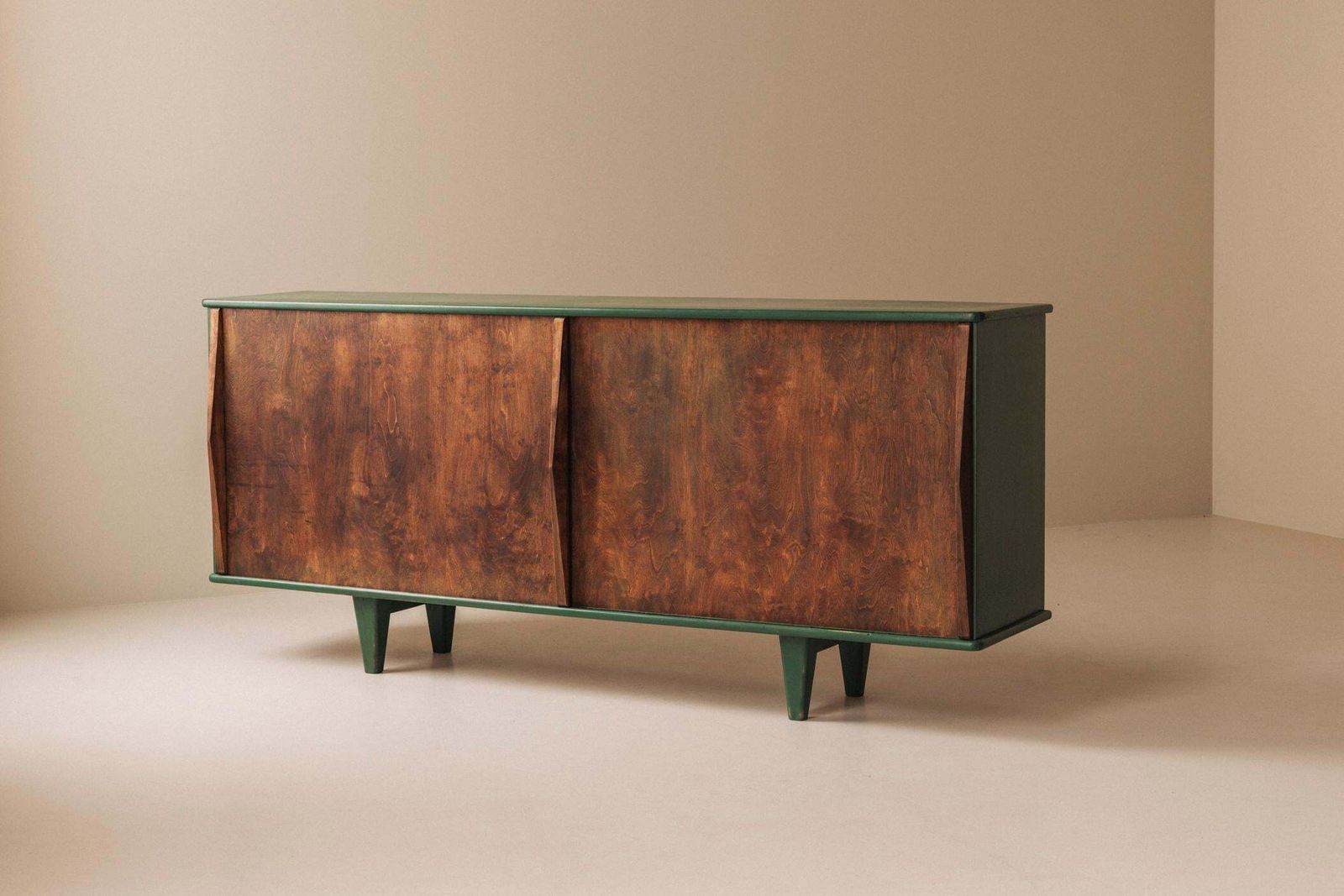 Exceptional French Sideboard From The 1950s In The Taste Of Jean Prouvé.