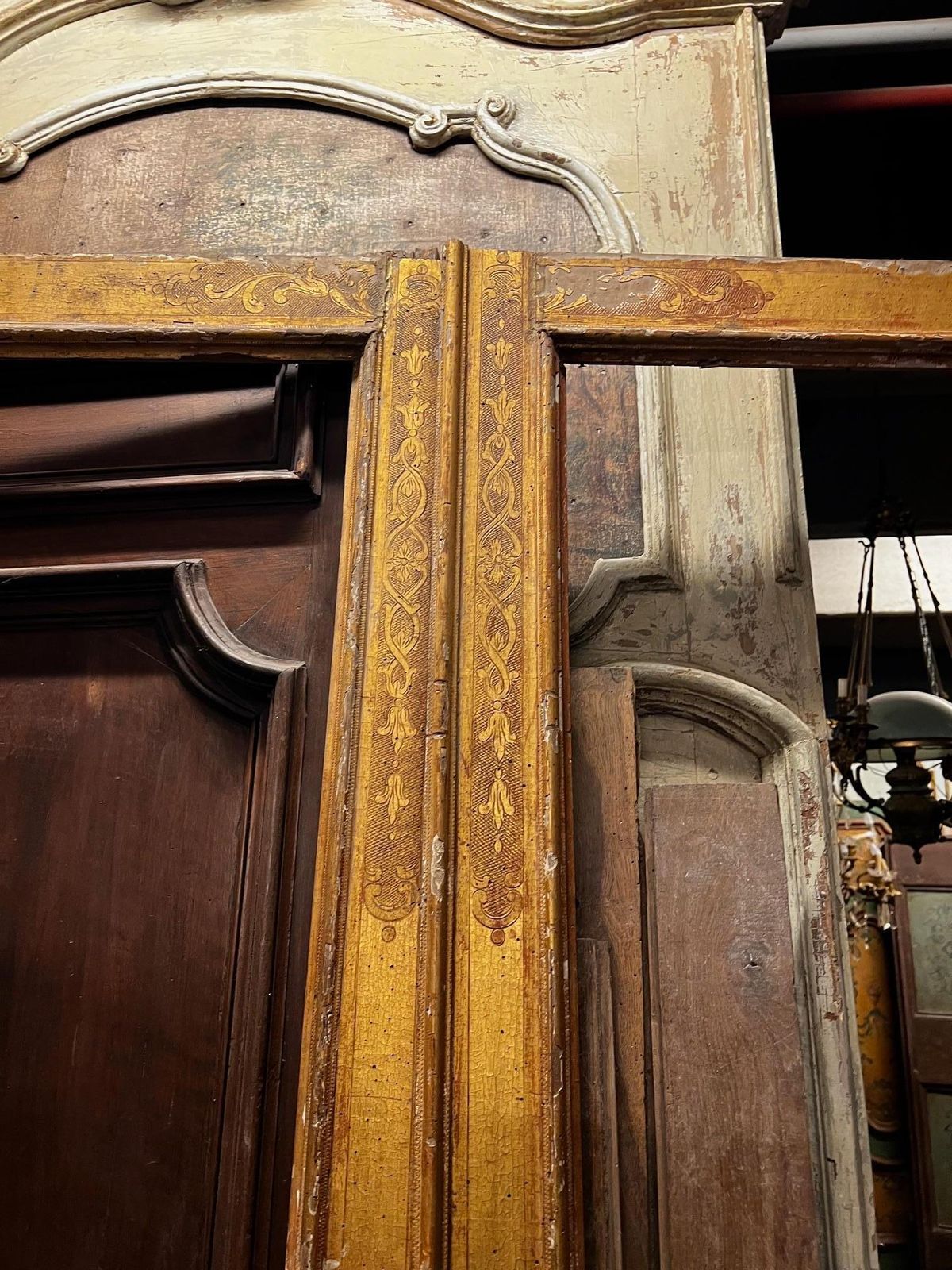photo furniture Glass Door Lacquered, Gilded And With Friezes, Italy