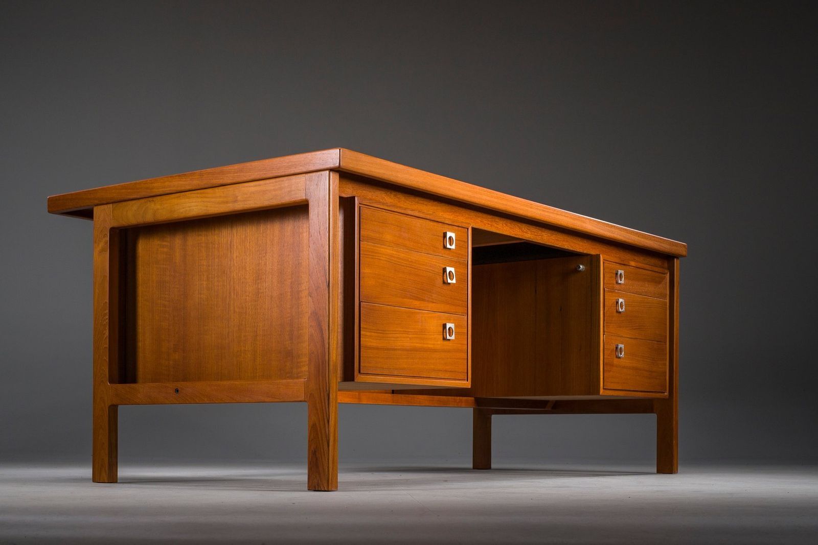 Danish Modern Executive Teak Desk By Arne Vodder For H.P. Hansen, 1960s photo buy