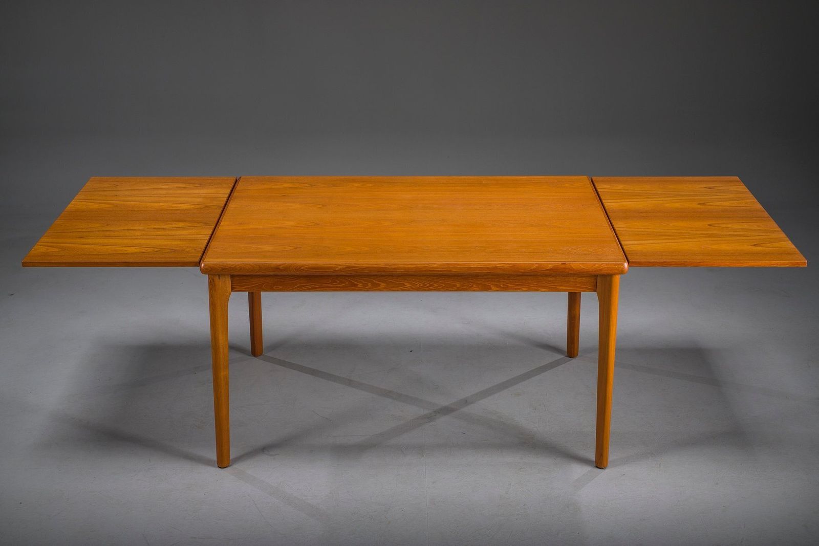 Danish Extendable Dining Table In Teak By Henning Kjærnulf For Vejle Møbelfabrik, 1960s photo vintage