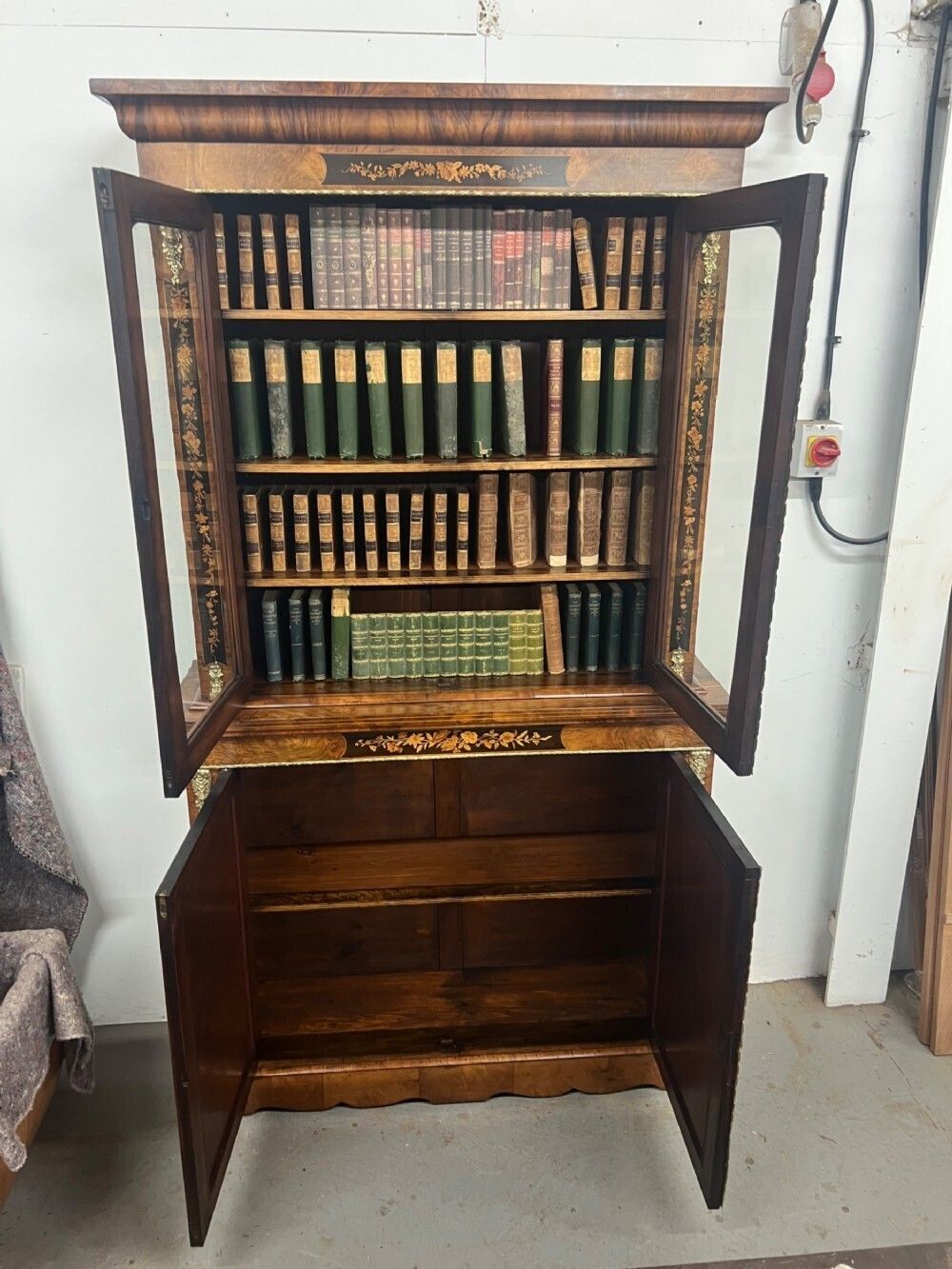 Superb Victorian Walnut & Marquetry Inlaid Bookcase photo for sale