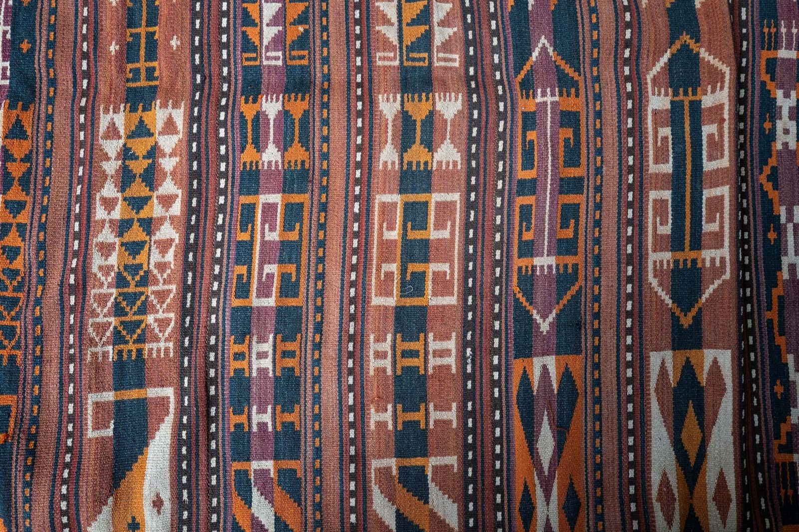 photo furniture Vintage Handwoven Kilim Rug – Geometric Tribal Stripe Design