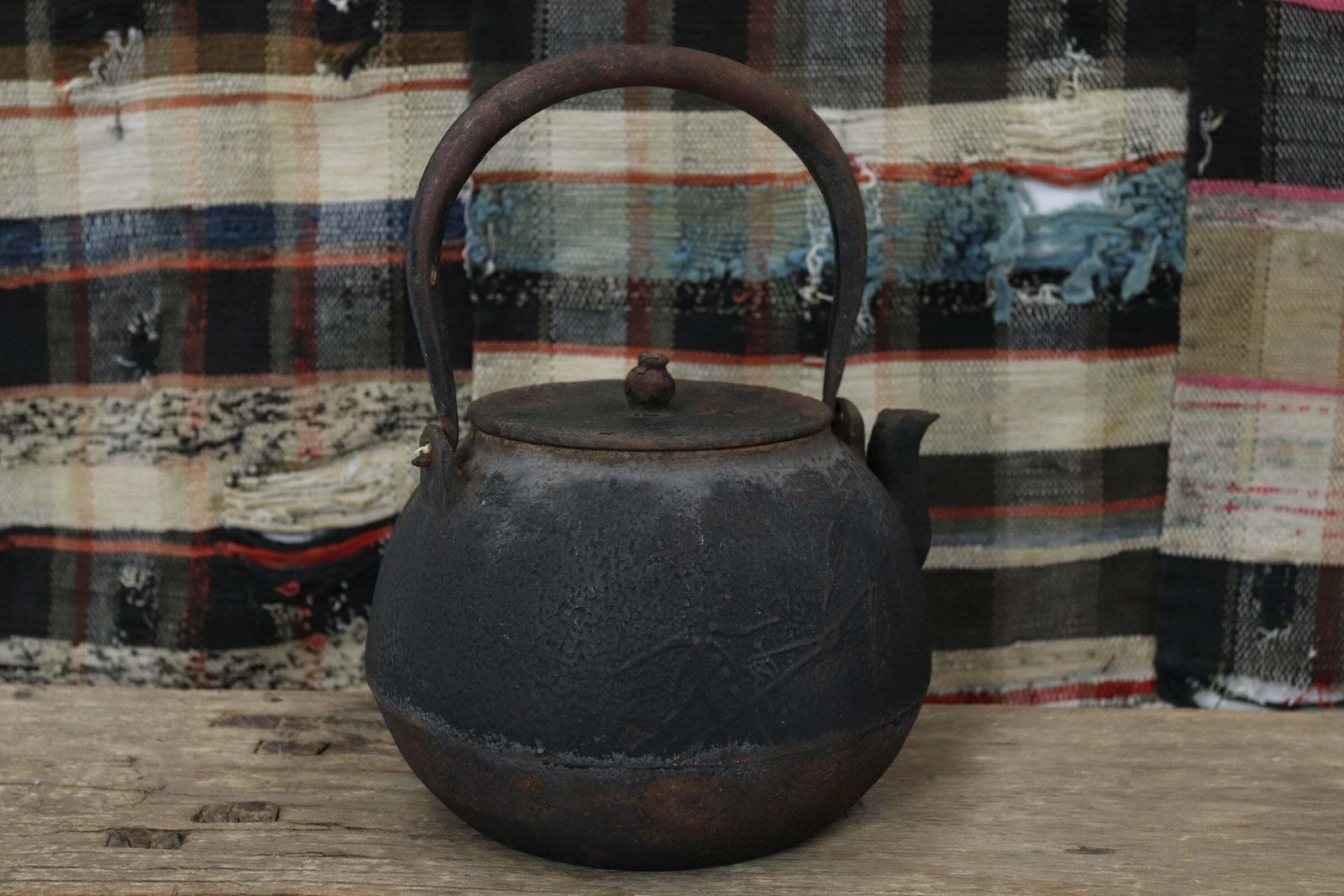 85.0 Early Showa Period Japanese Chagama Kettle With Bamboo Illustrations photo