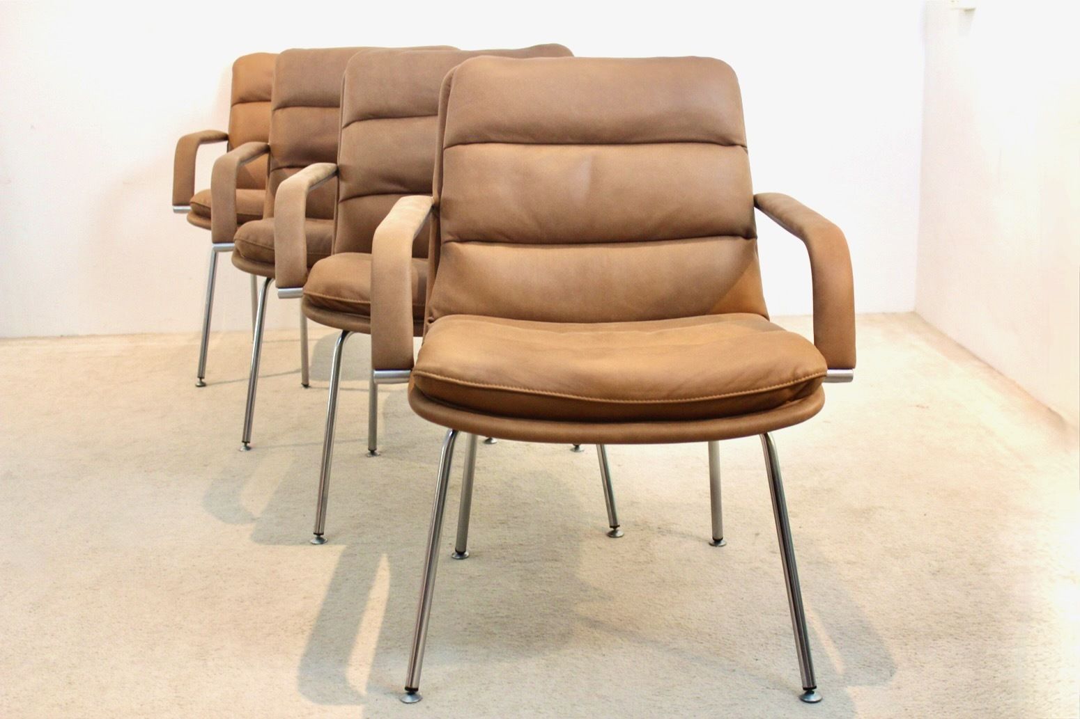 photo buy Set Of Six ‘Channel’ Chairs By Geoffrey Harcourt For Artifort