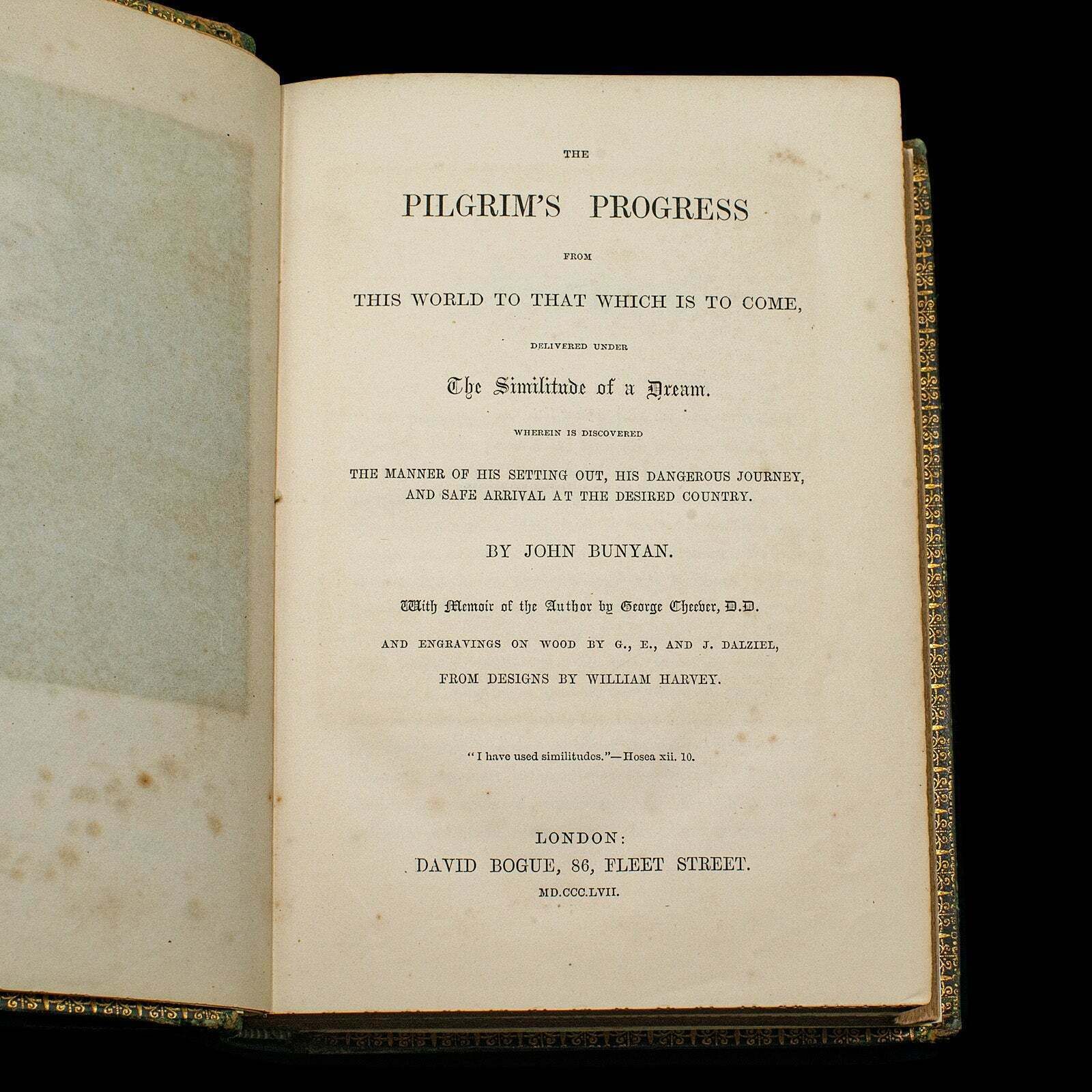 Antique Book, The Pilgrim's Progress, John Bunyan, English, Novel, Victorian photo vinterior
