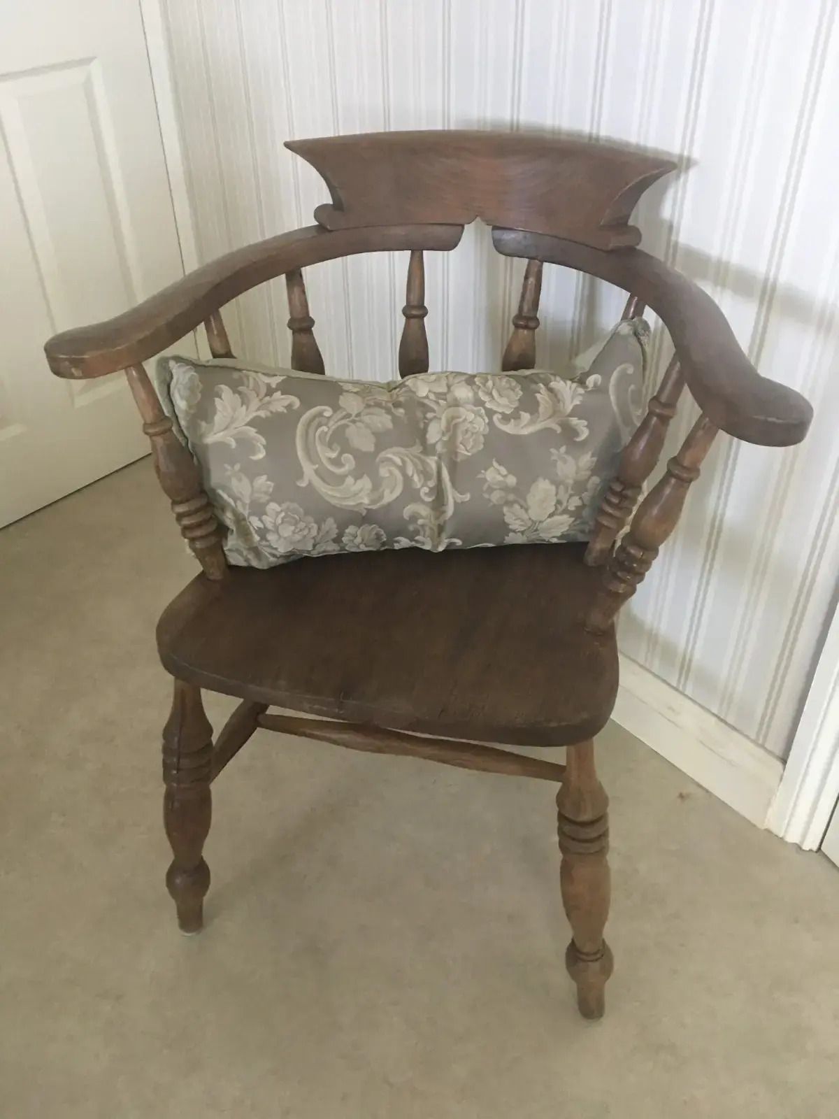 Beautifully Restored Vintage Old English Solid Oak Pub/Garden/Bistro Seat/Chair
