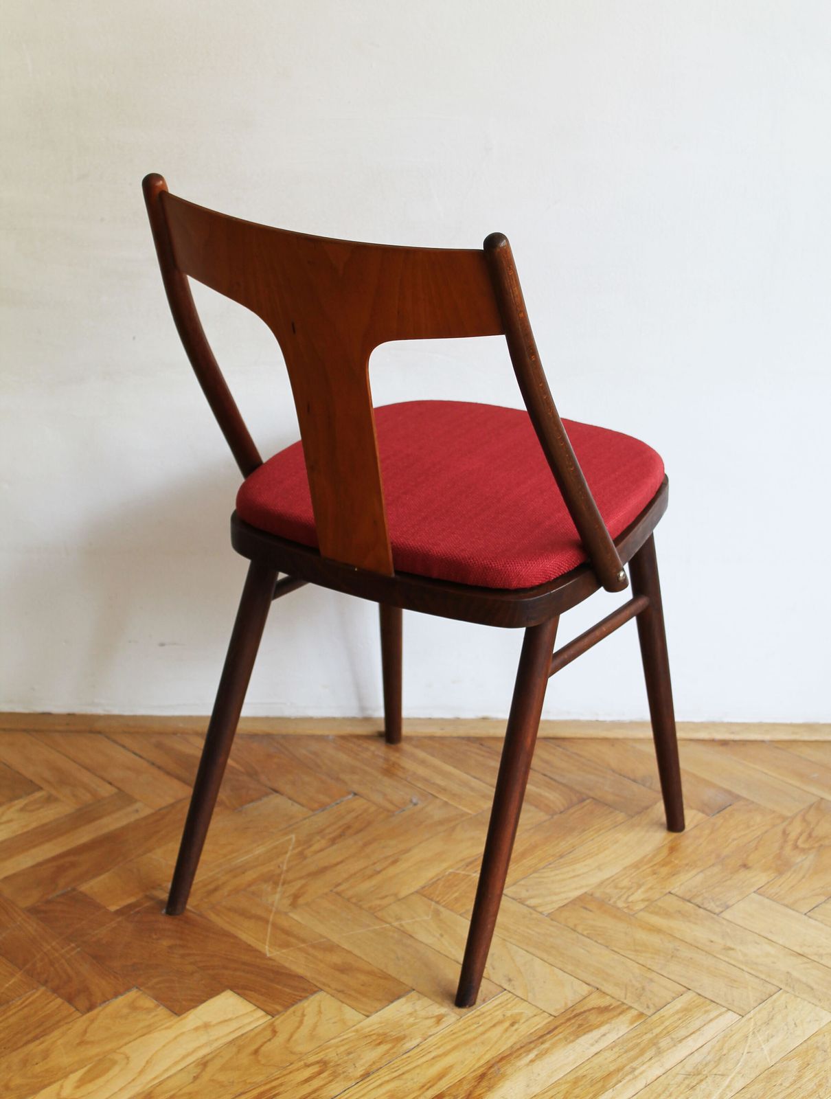 Set Of Four 1960s Scandinavian Style Dining Chairs photo 590.0