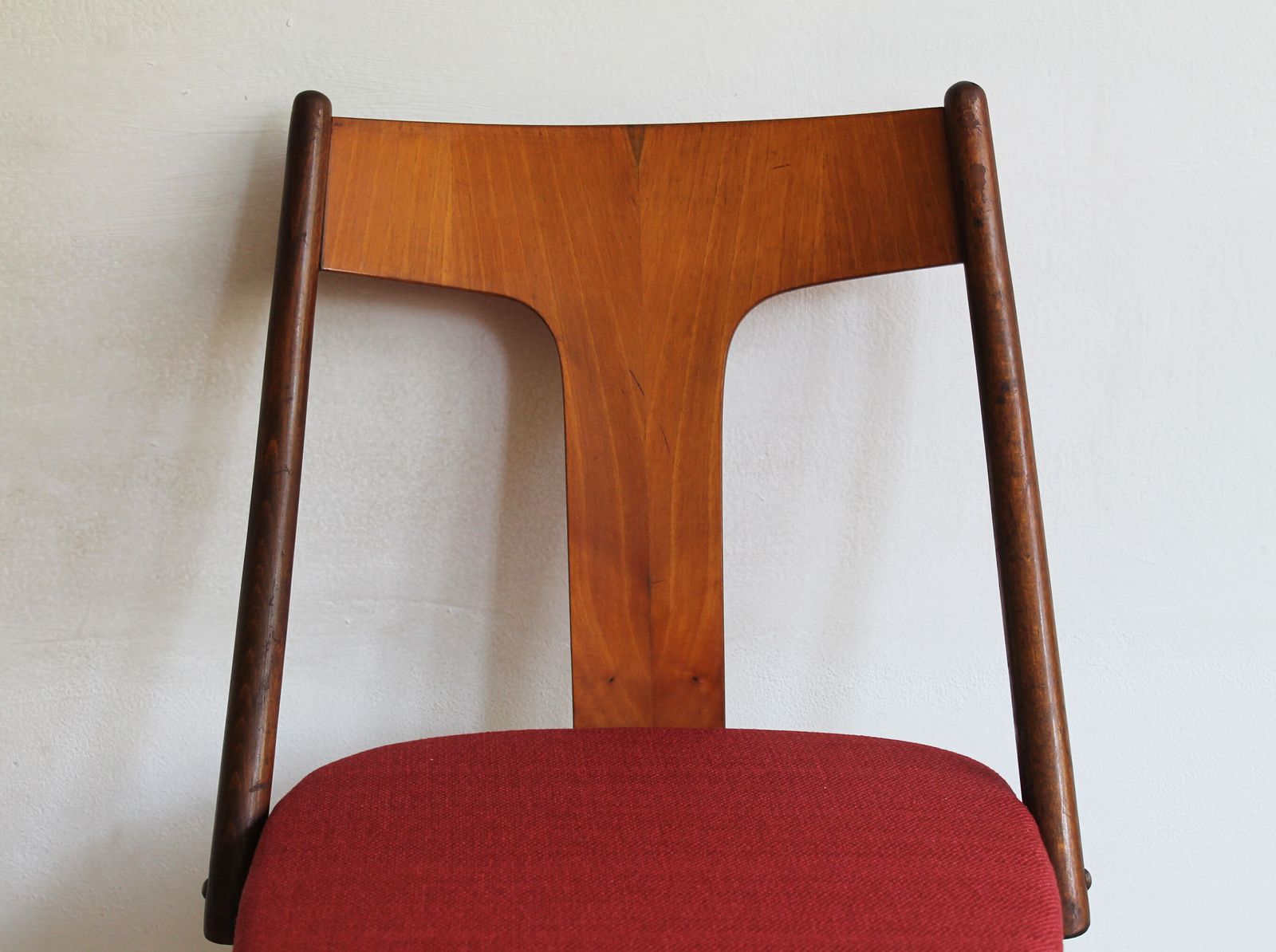 photo vintage Set Of Four 1960s Scandinavian Style Dining Chairs