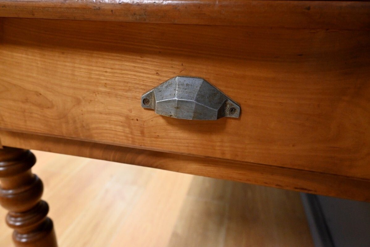 photo buy Cherry Wood Farmhouse Table – Late 19th Century