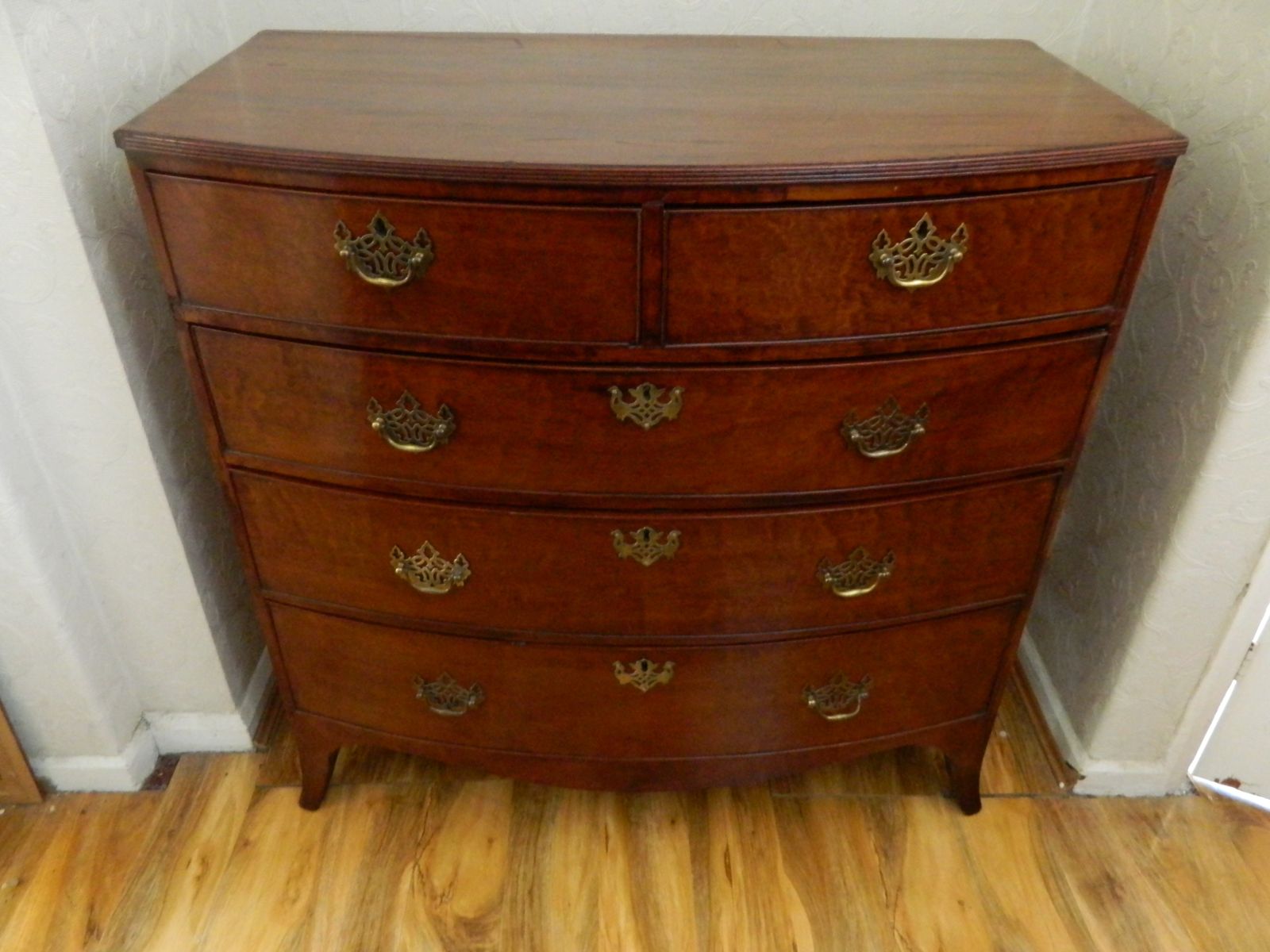695.0 Regency Mahogany Bow Front Chest Of Drawers photo