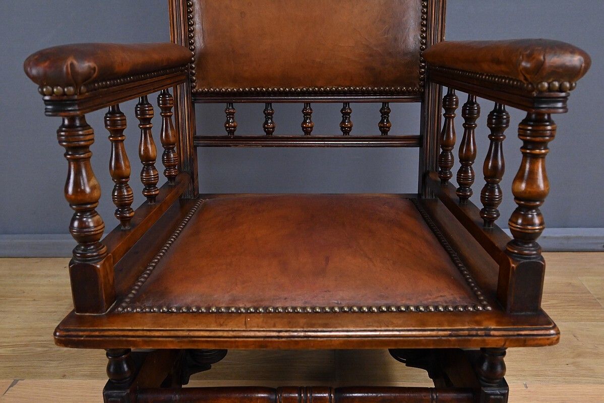 Mahogany Rocking Chair, England – Early 20th Century photo vintage