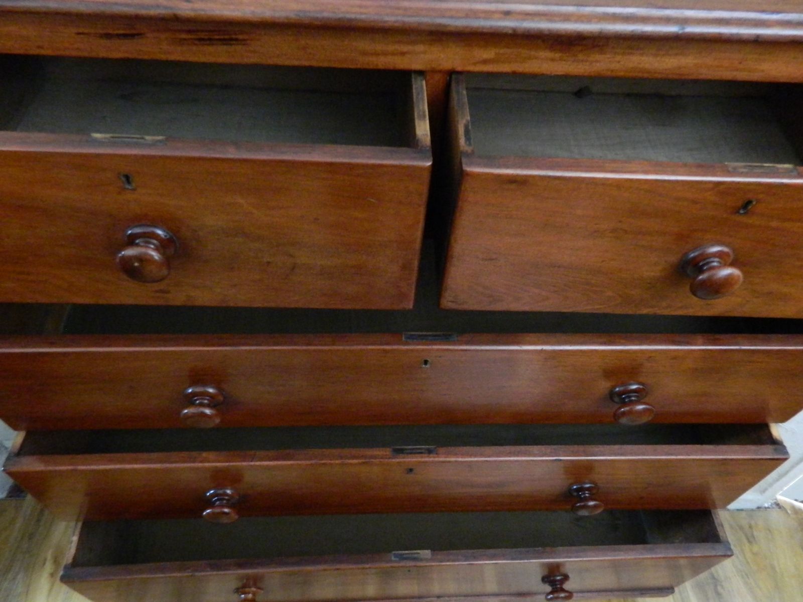 Victorian Mahogany Chest Of Drawers photo vintage