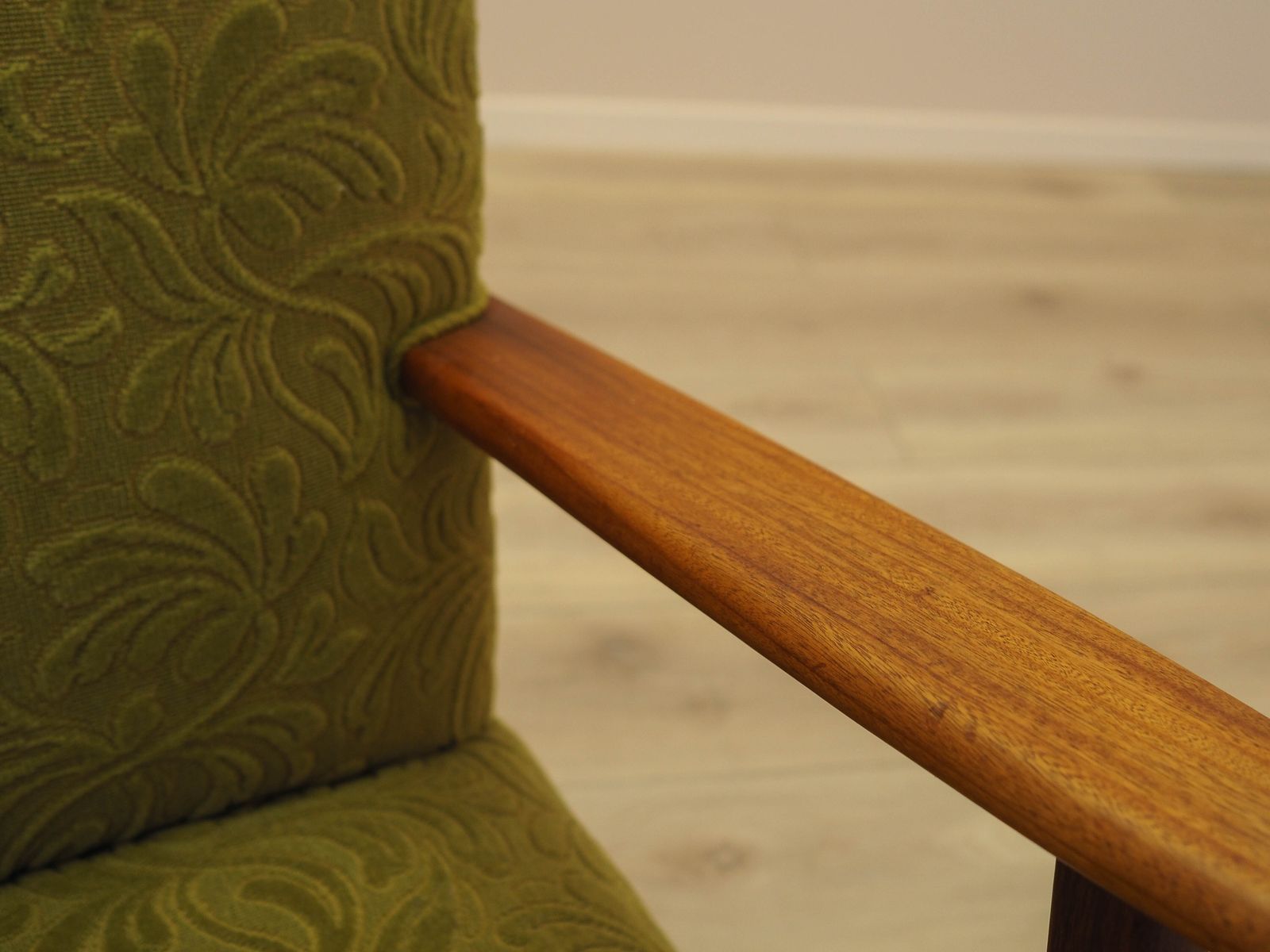 photo vintage Groene fauteuil, Deens design, jaren 1960, gemaakt in Denemarken