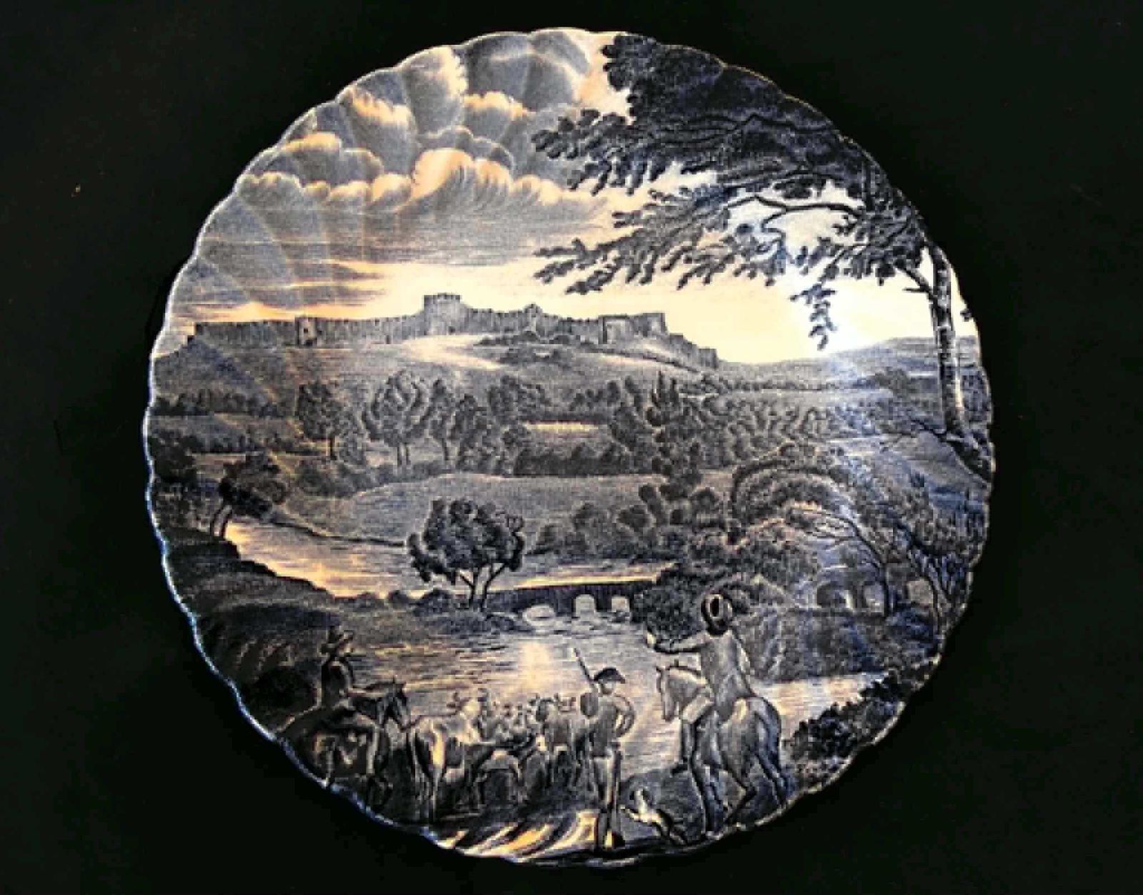 Road To Windsor, 6 assiettes à dessert bleues, par Johnson Brothers : faïence anglaise à transfert, 19,7 cm / 7,8" photo for sale