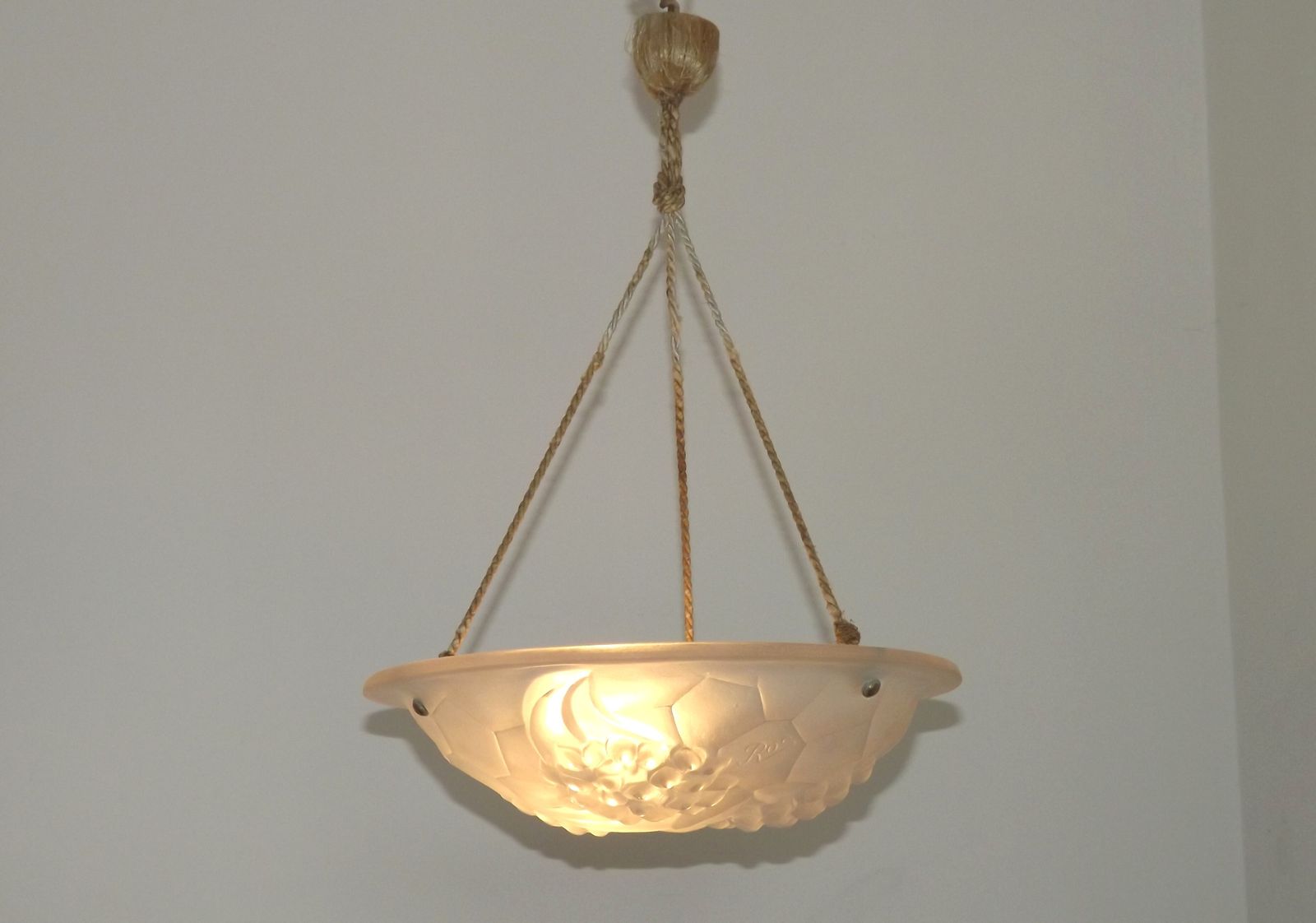 French Art Deco Ceiling Light Ros Degue Frosted Molded Glass Plafonnier photo 495.0