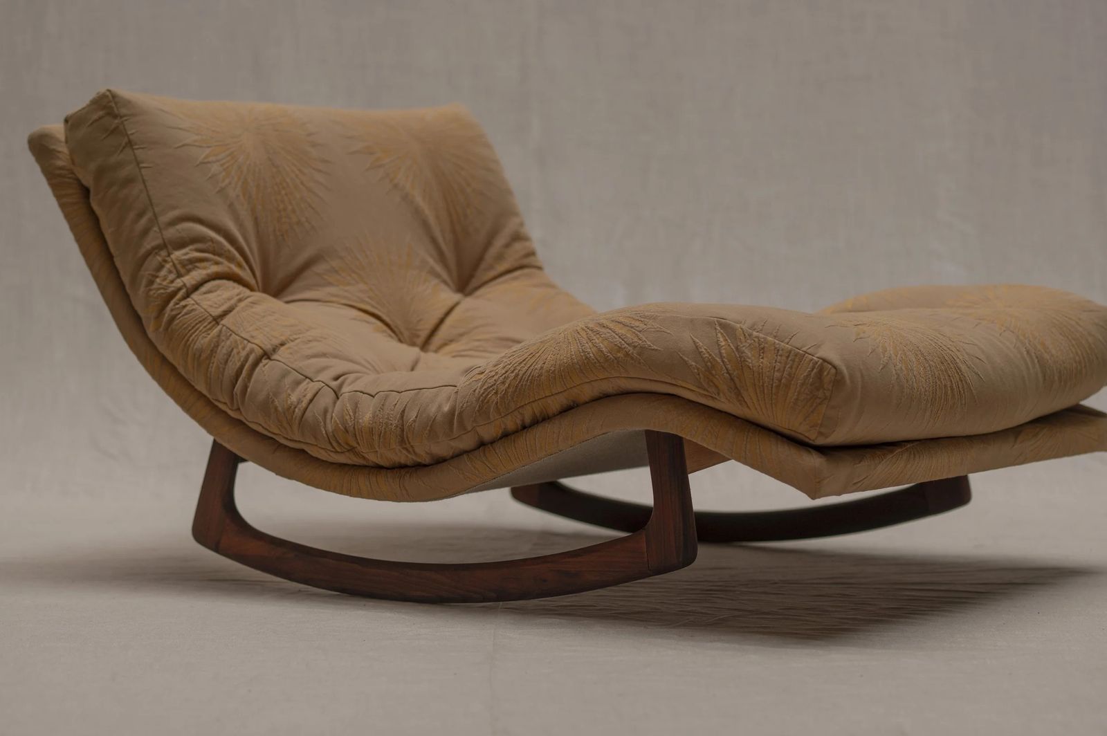 3950.0 Adrian Pearsall Lounge Chair For Craft Associates, 1960s photo