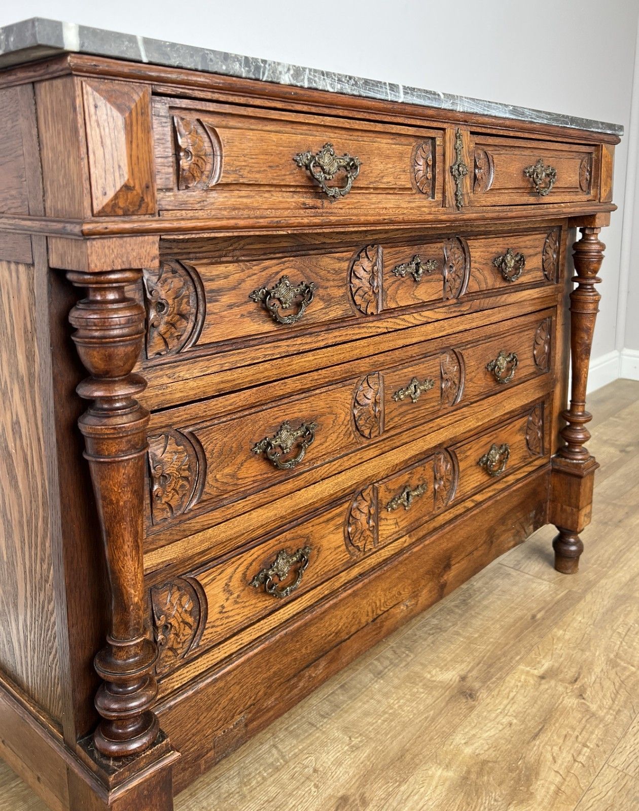 photo vintage Chest Of Drawers Antique French Style Marble Top Walnut Cabinet Lot 6077