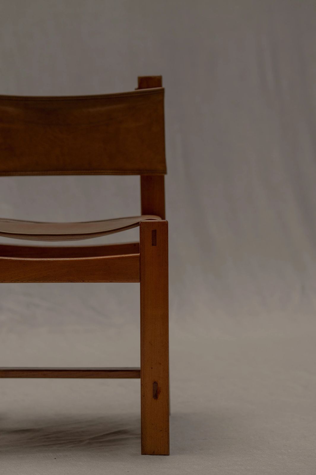 photo buy Set Of Two Maison Regain Side Chairs, France, 1970s