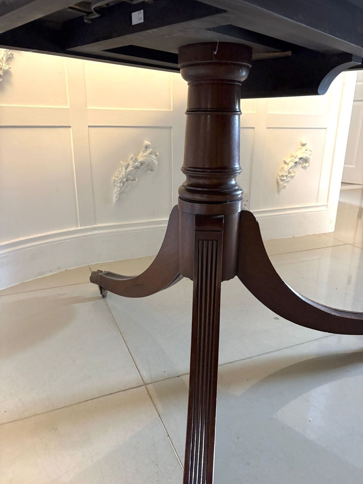 Furniture Antique English Mahogany Banquet Dining Table 22/24 Seater 4 Pedestal 3 Leaves 75 X 130 X 554 Cm photo