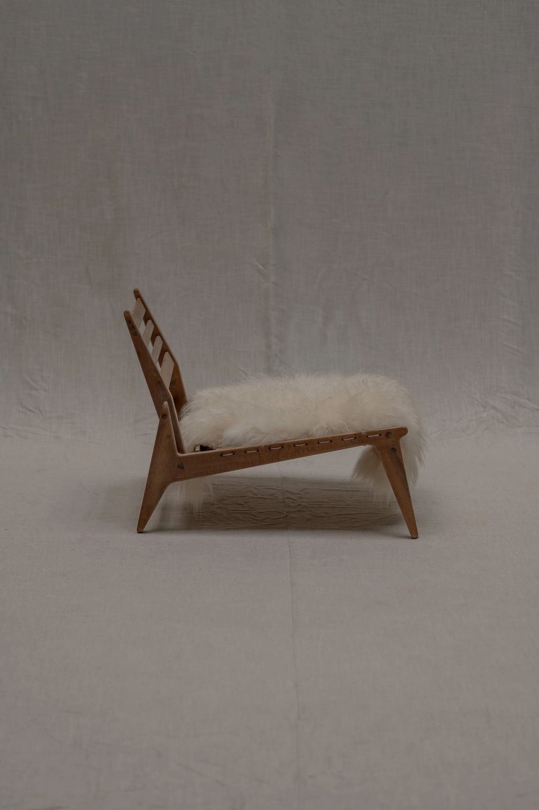 1650.0 Vintage ‘Hunting’ Lounge Chair By Veb Deutsche Werkstätten Hellerau, Circa 1950s photo